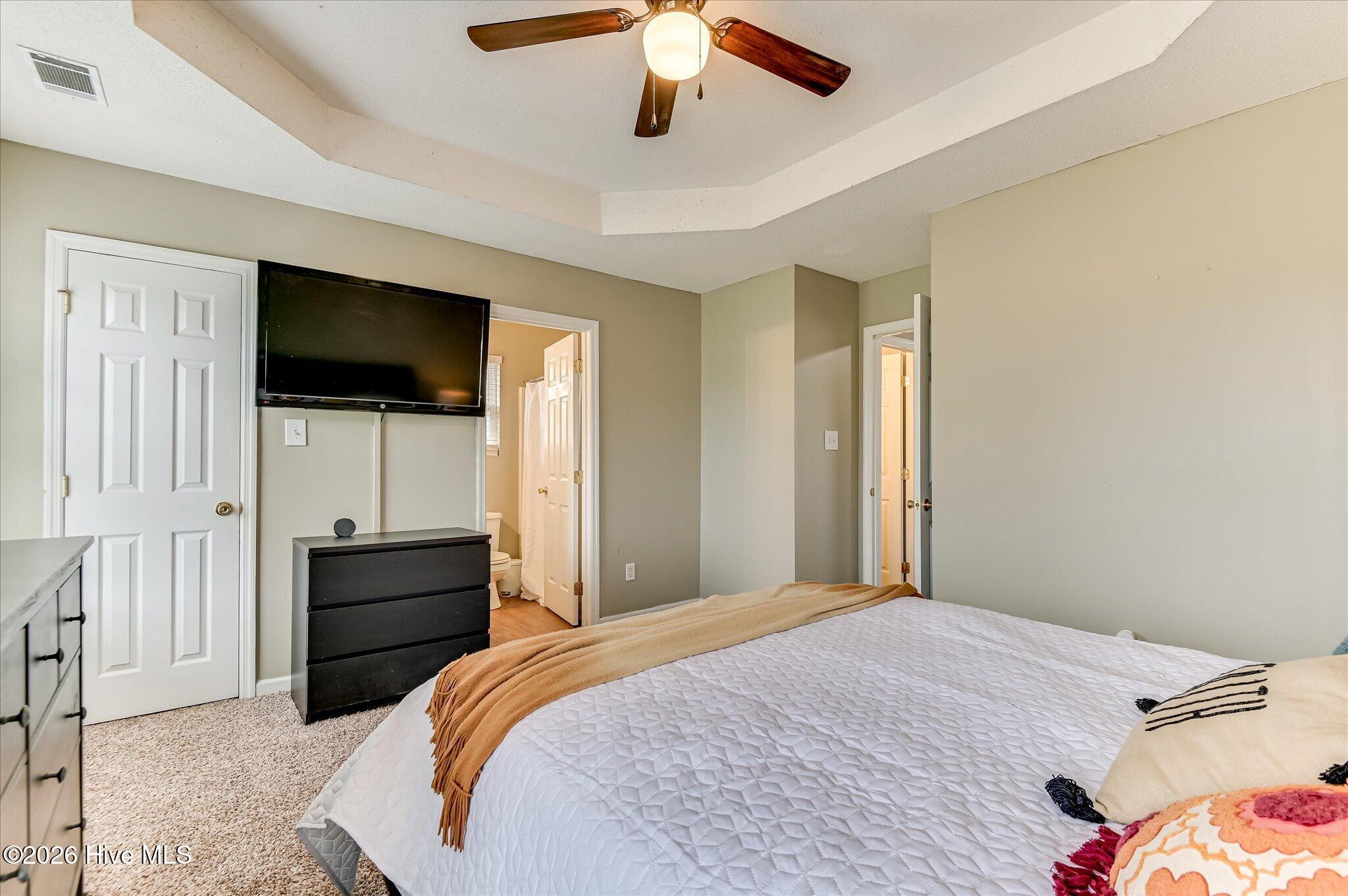662 Devon Road Property Photo 23