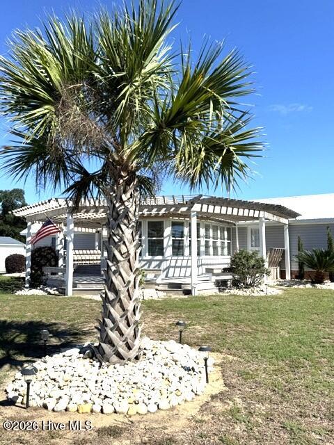 207 Bayshore Drive Property Photo 2