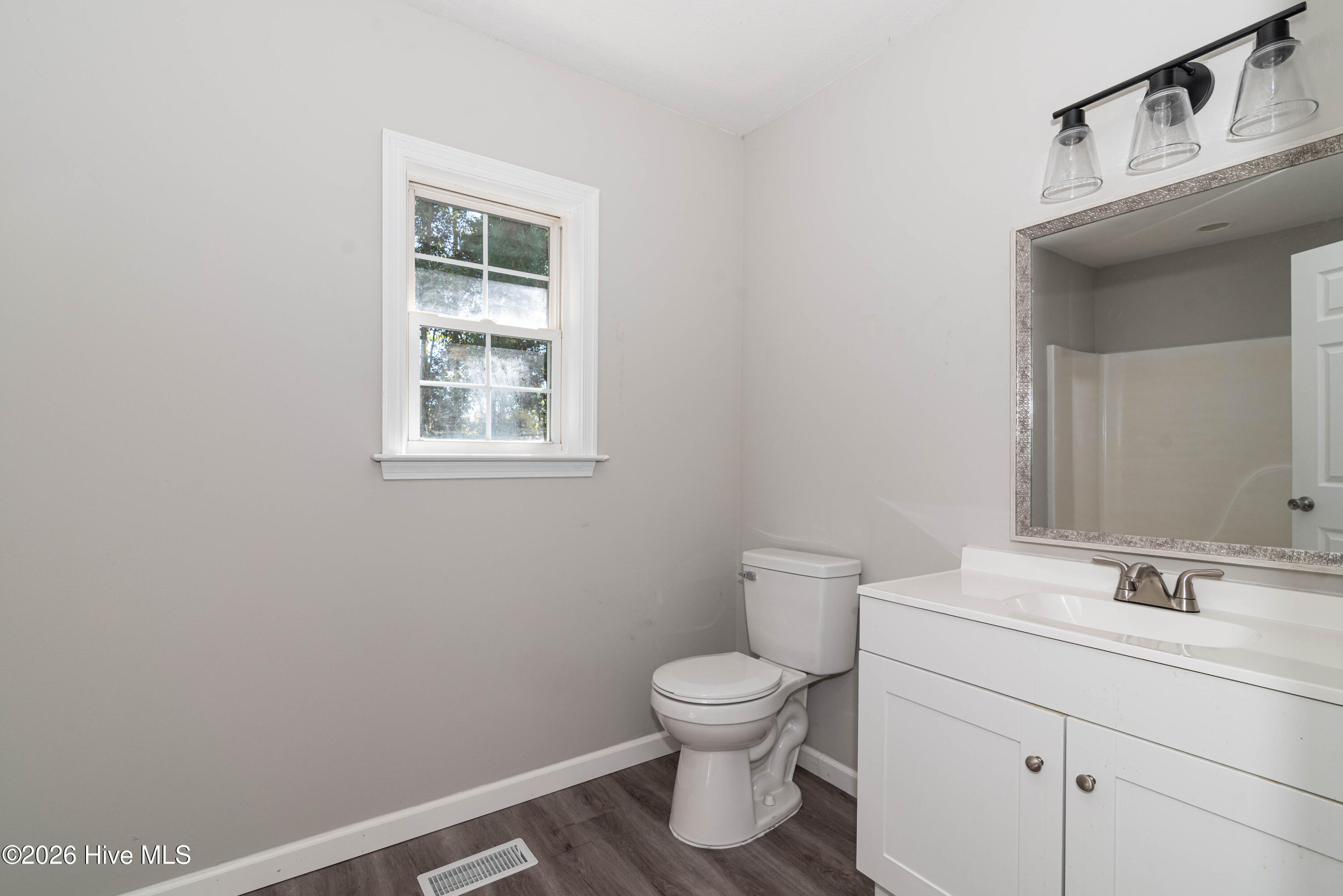 236 Poplar Neck Road Property Photo 9