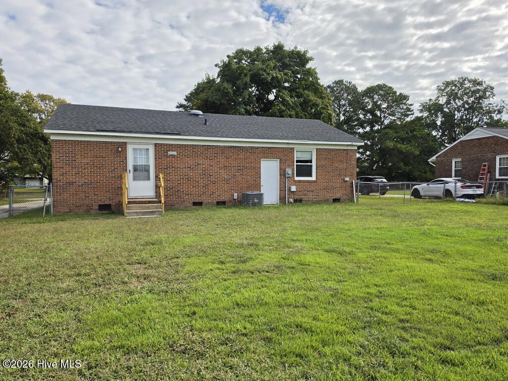2404 Dale Avenue Property Photo 2