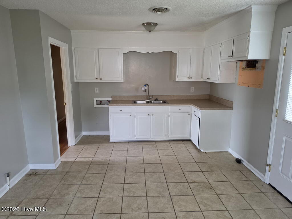 2404 Dale Avenue Property Photo 4