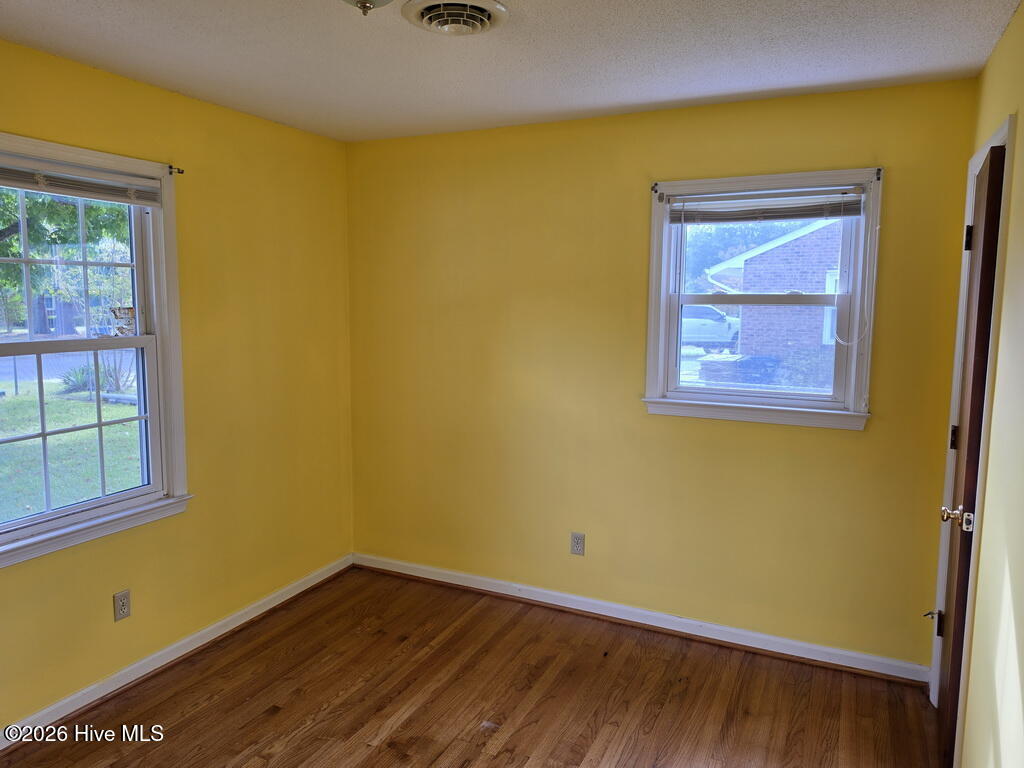 2404 Dale Avenue Property Photo 6