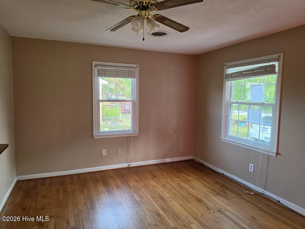 2404 Dale Avenue Property Photo 8