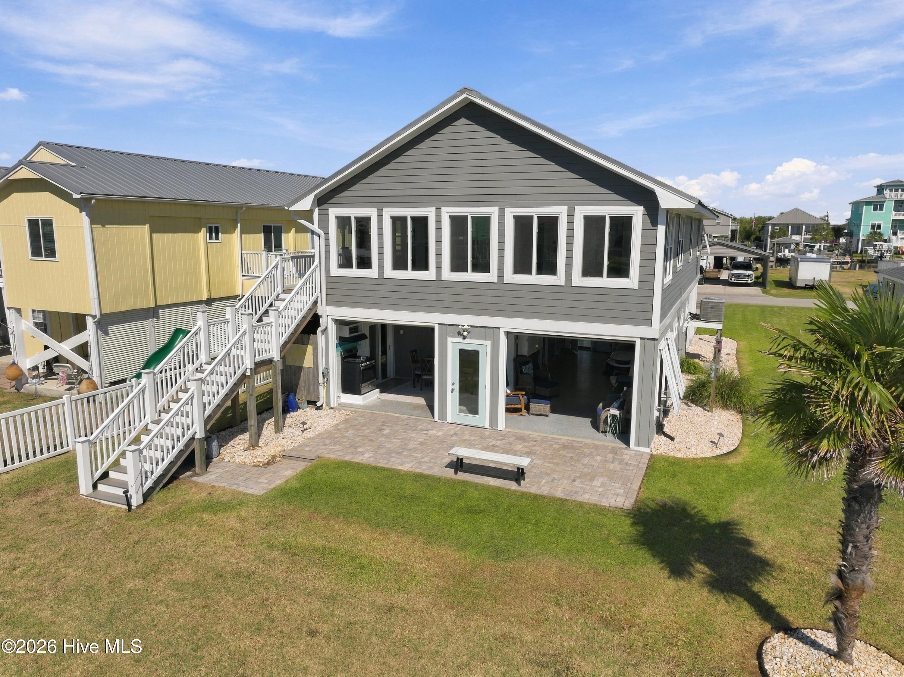6075 6th Street Property Photo 5