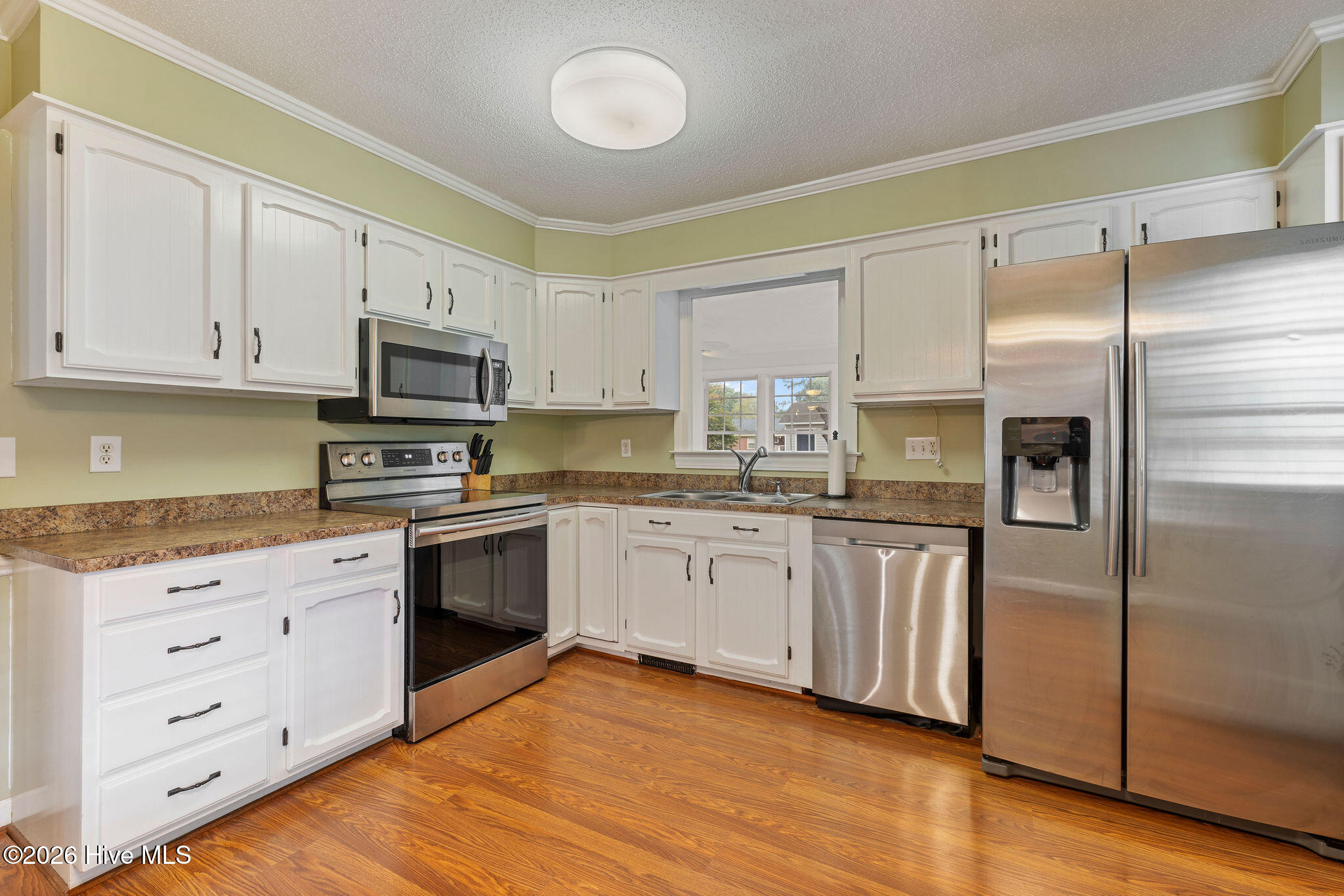 2464 English Squire Drive Property Photo 11
