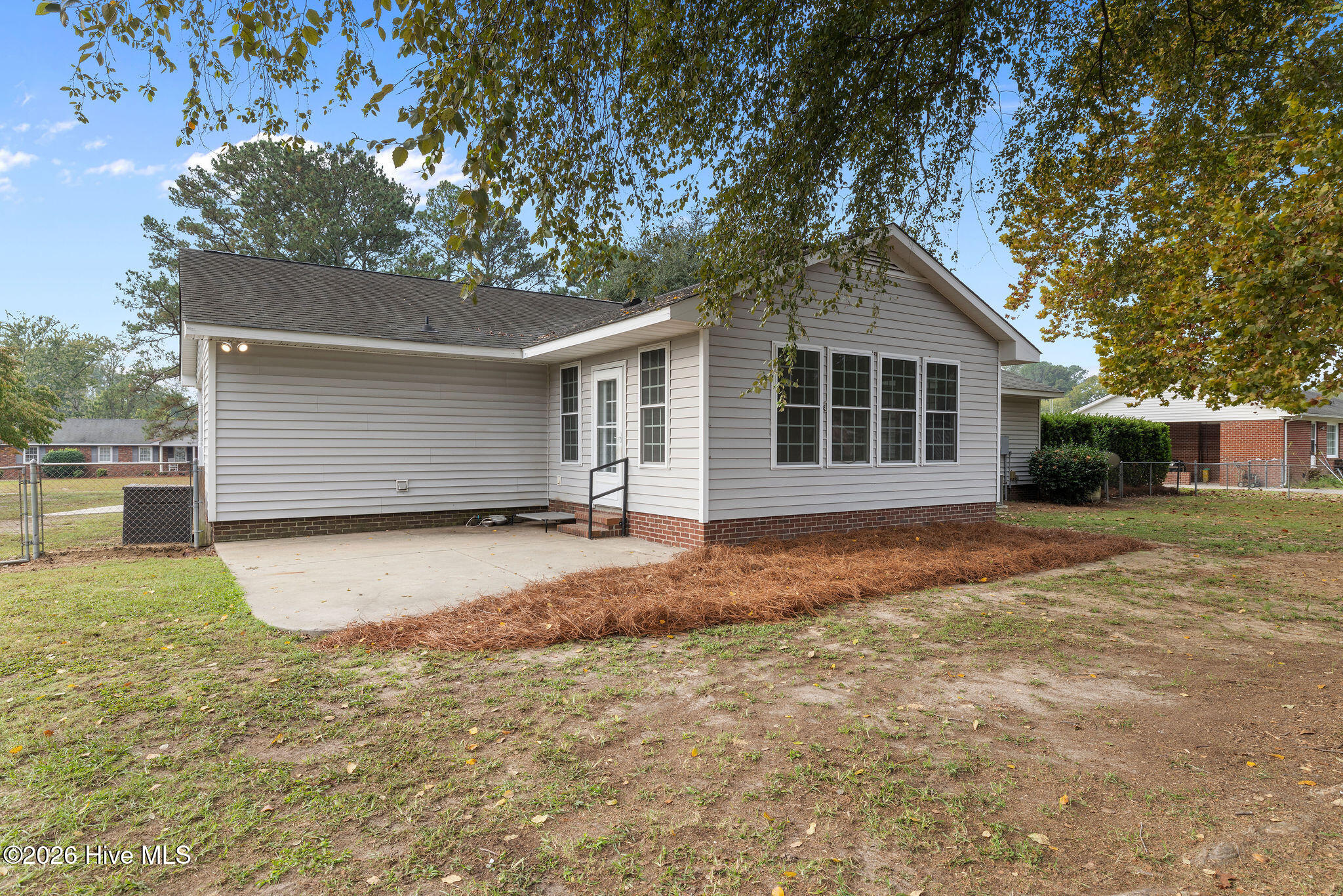 2464 English Squire Drive Property Photo 21