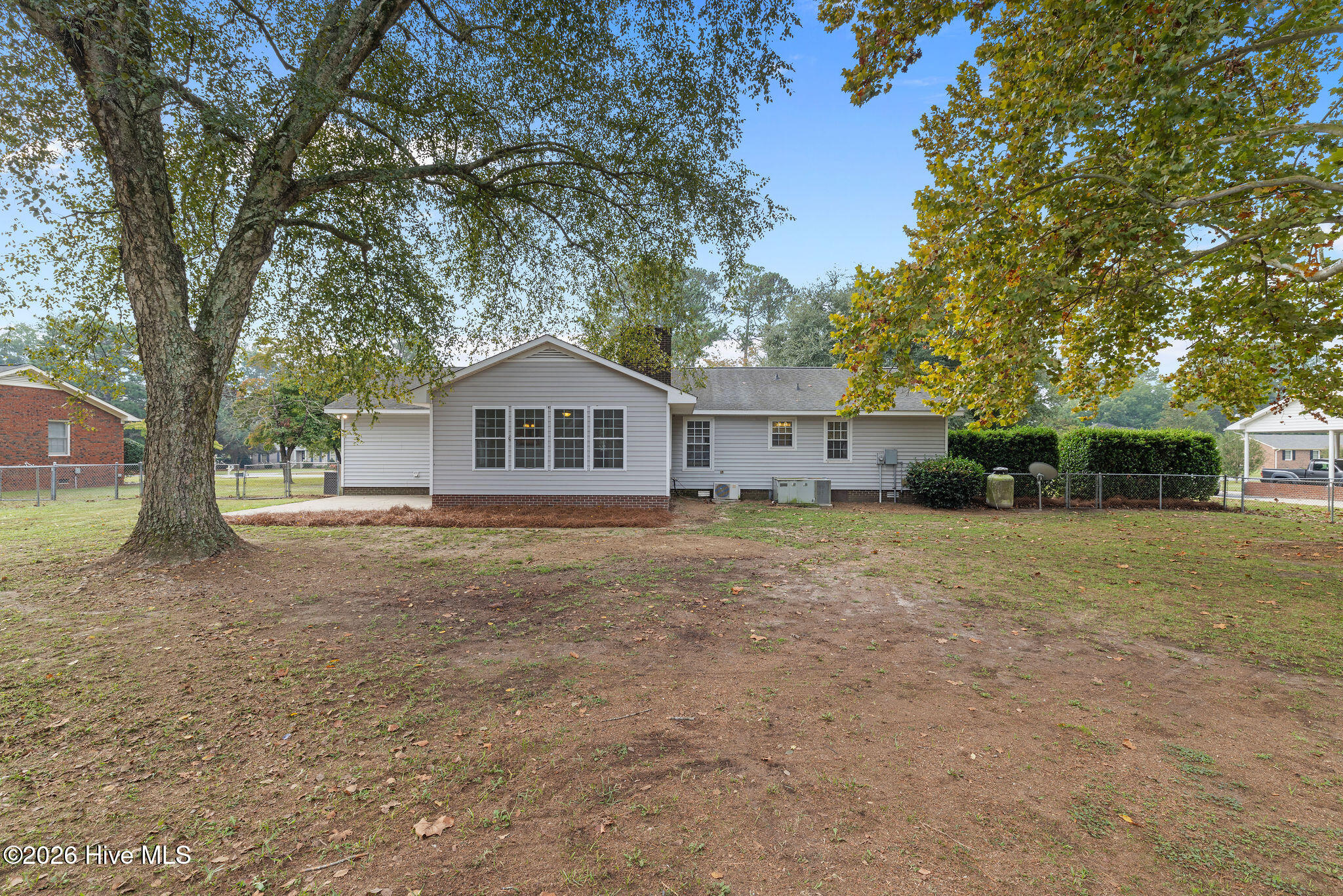 2464 English Squire Drive Property Photo 22