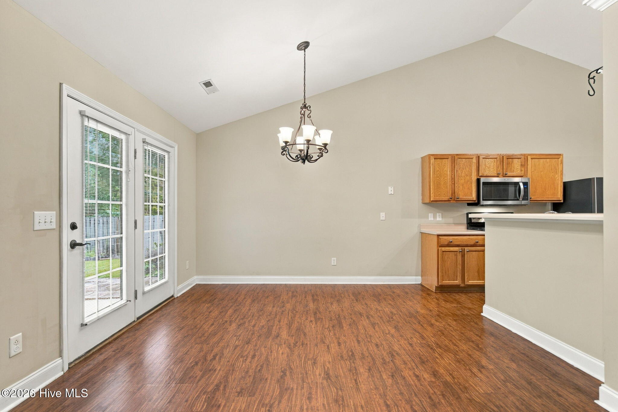 7307 Haven Way Property Photo 8