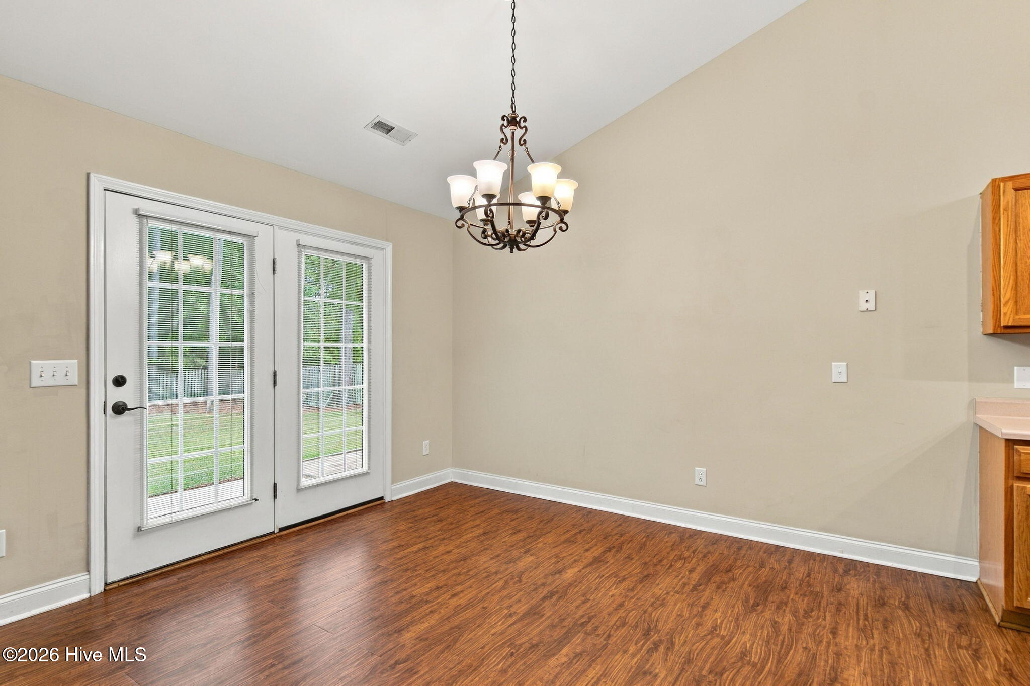 7307 Haven Way Property Photo 9