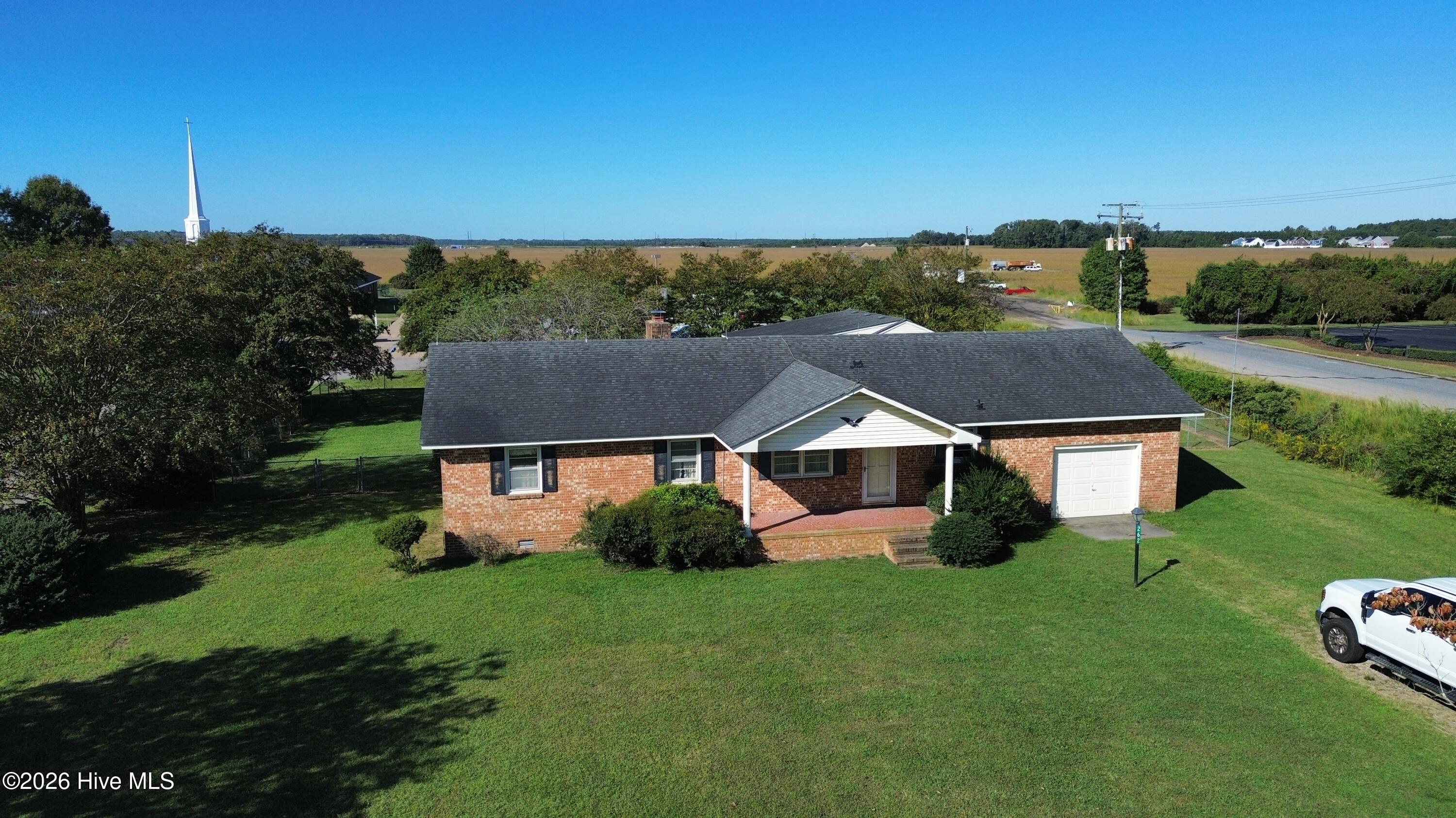 262 Caratoke Highway Property Photo 10