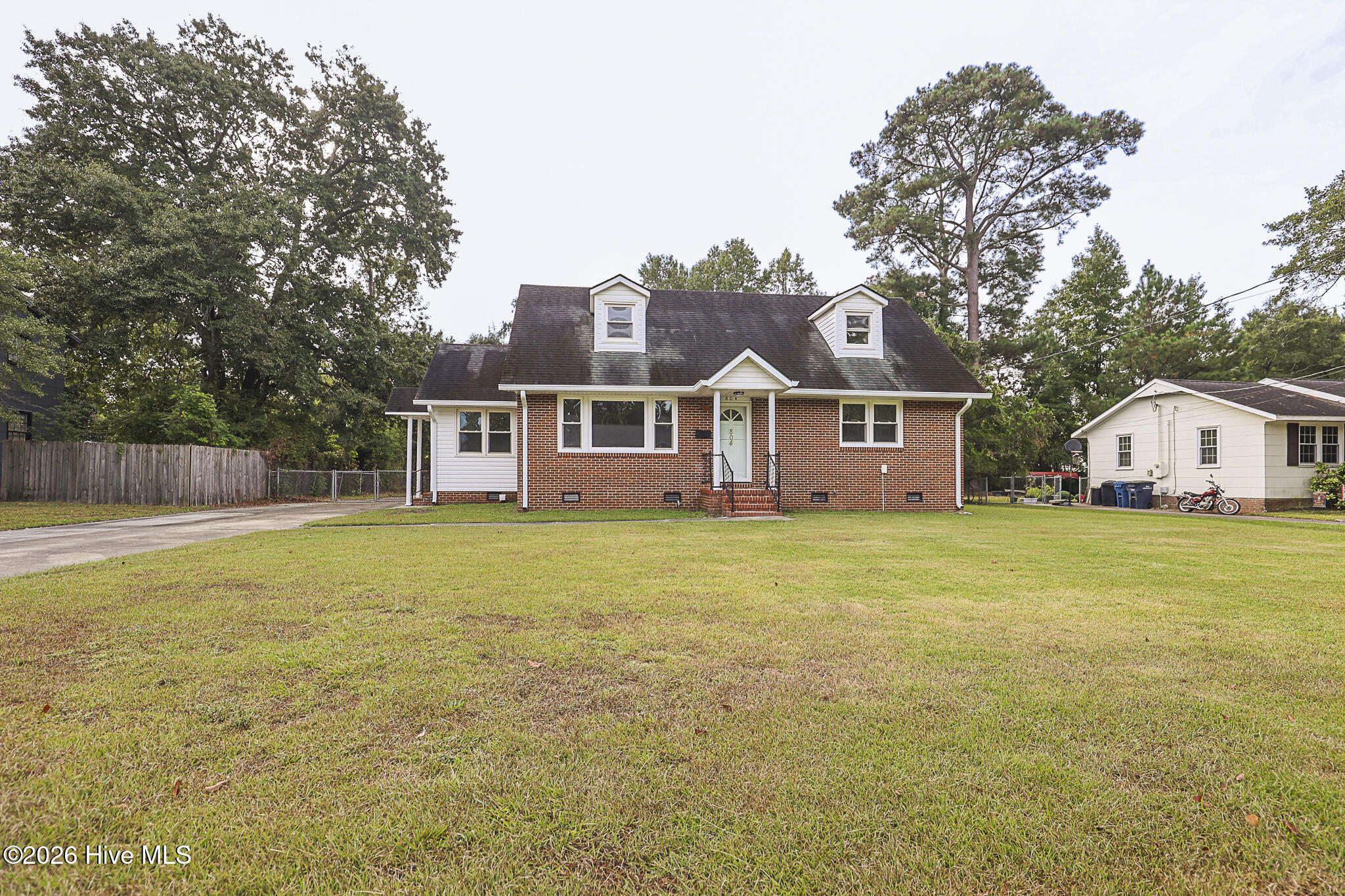 804 Gardenview Drive Property Photo 1