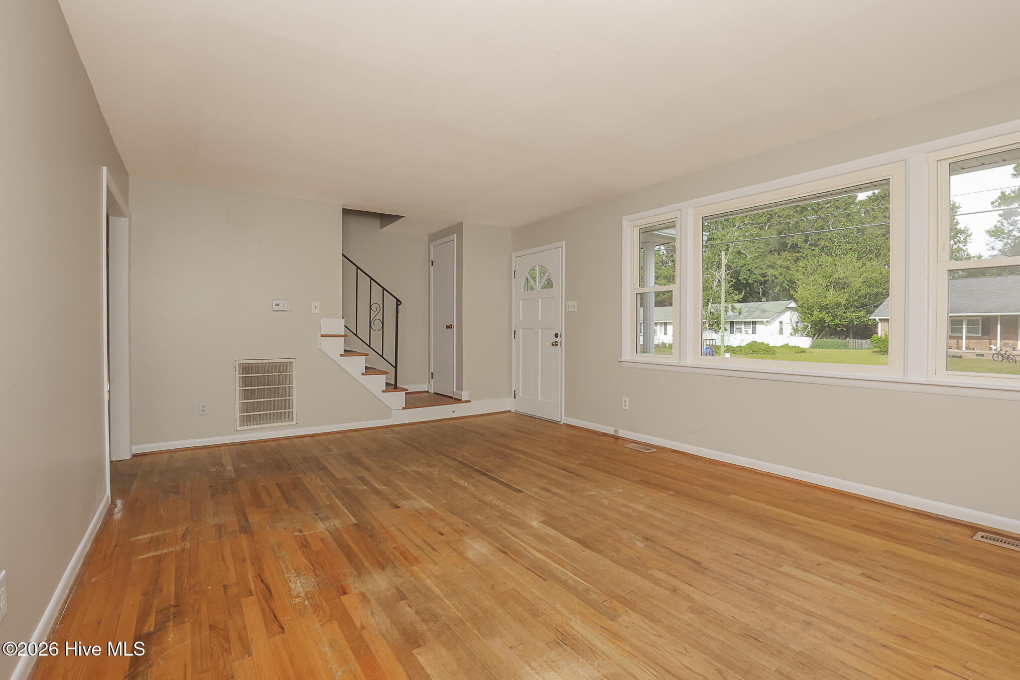804 Gardenview Drive Property Photo 6