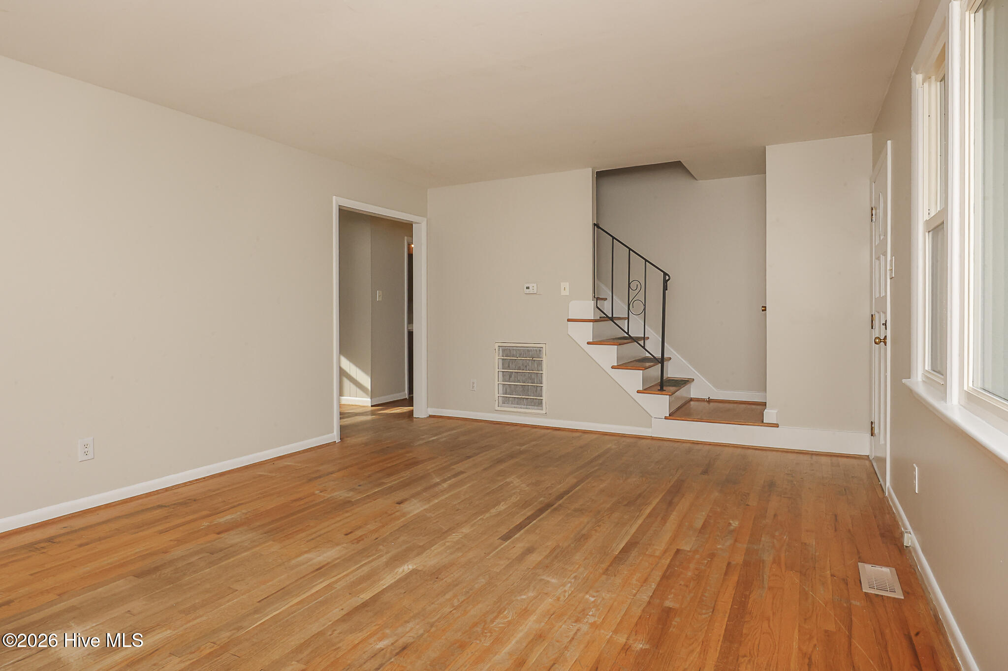 804 Gardenview Drive Property Photo 7
