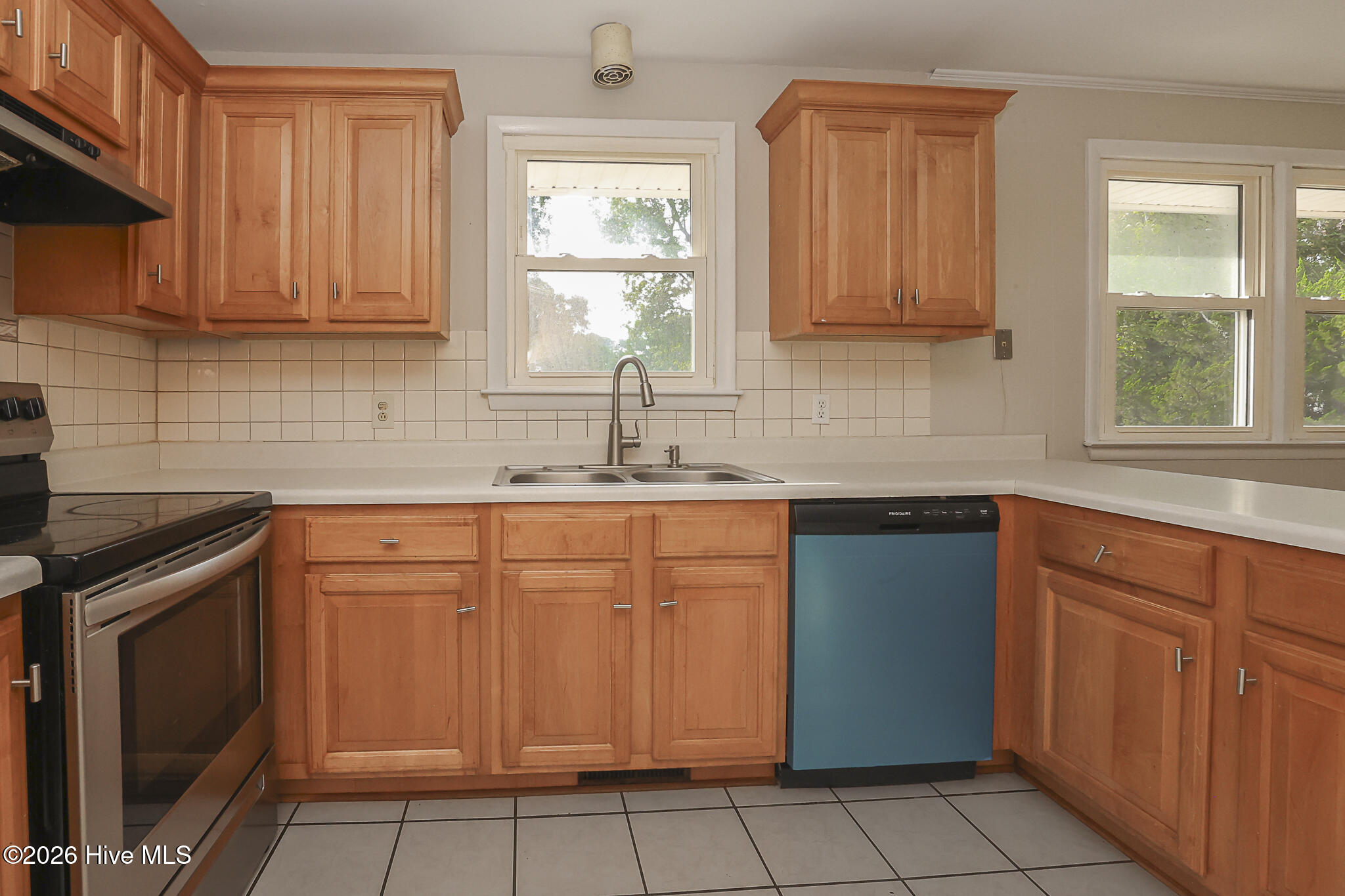 804 Gardenview Drive Property Photo 12