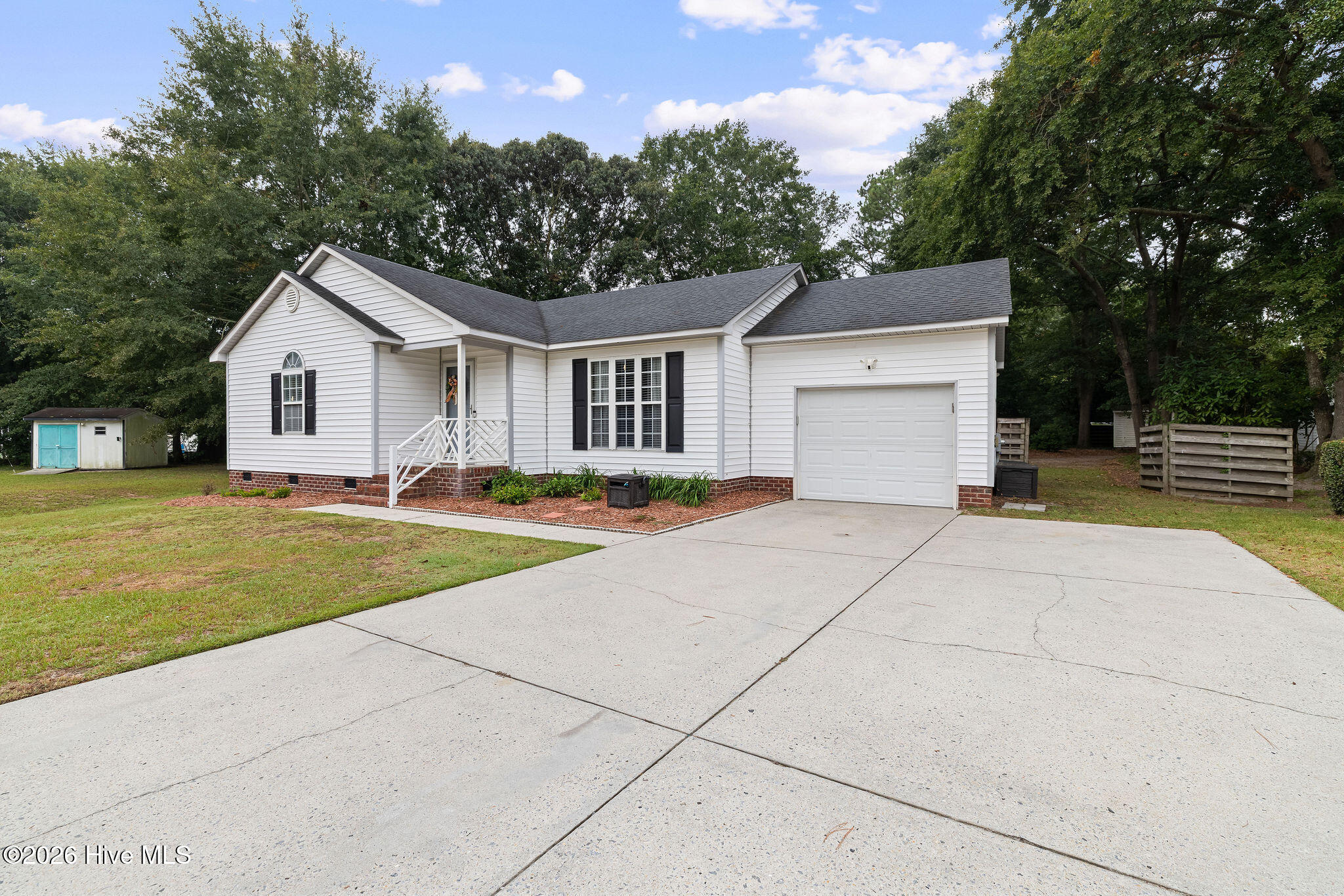 2523 Wesleyan Court Property Photo 2