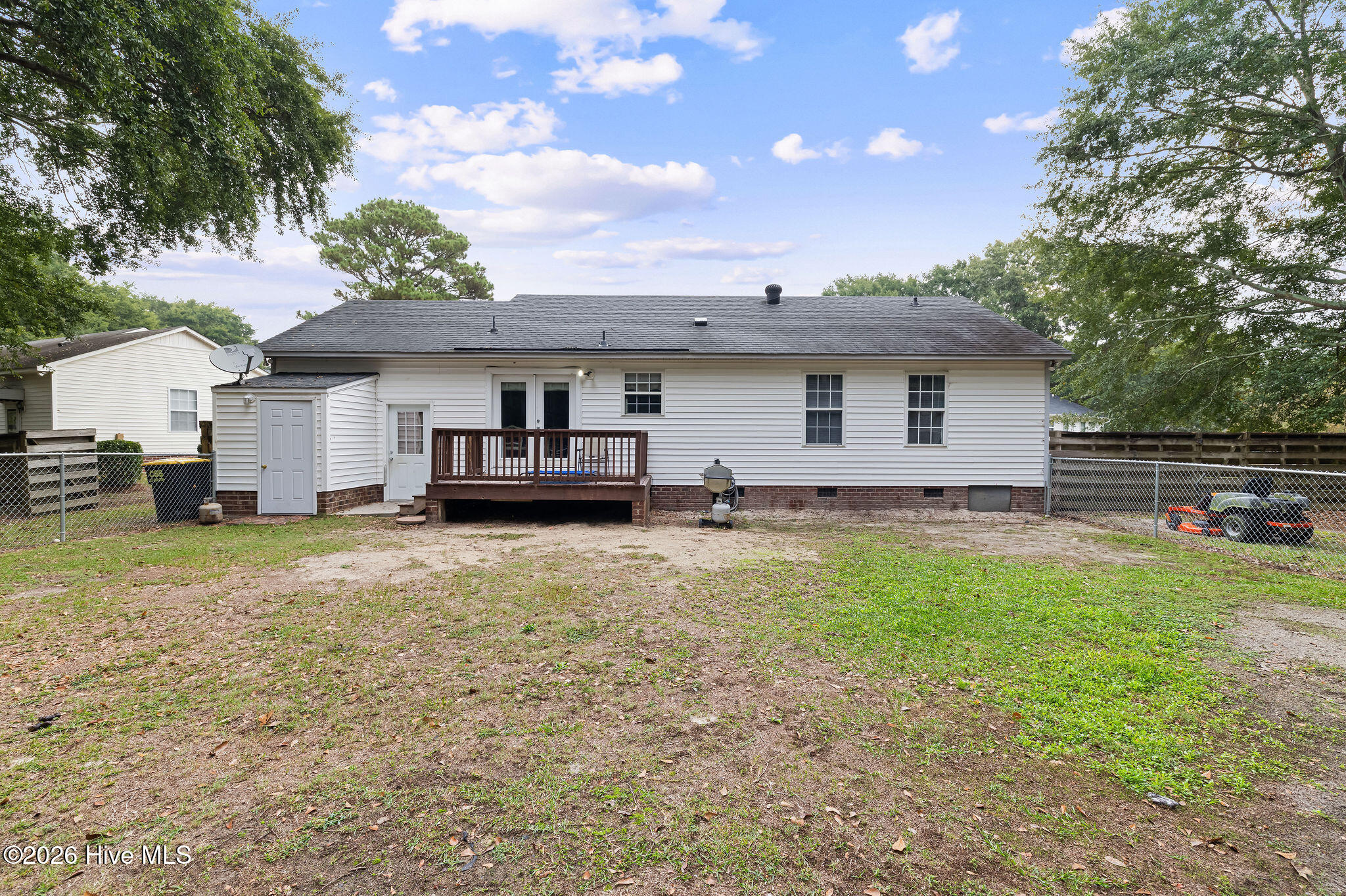 2523 Wesleyan Court Property Photo 17