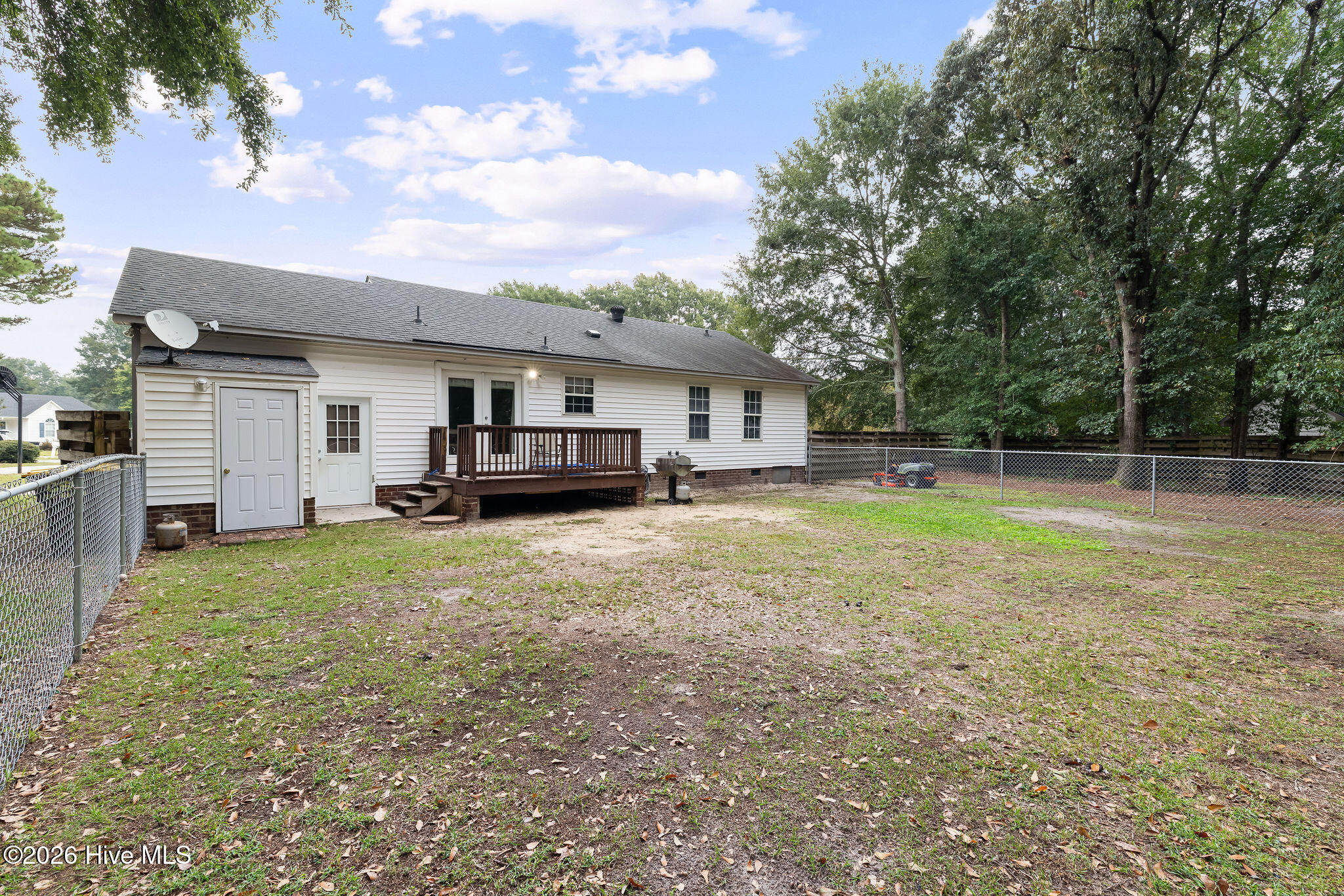 2523 Wesleyan Court Property Photo 18