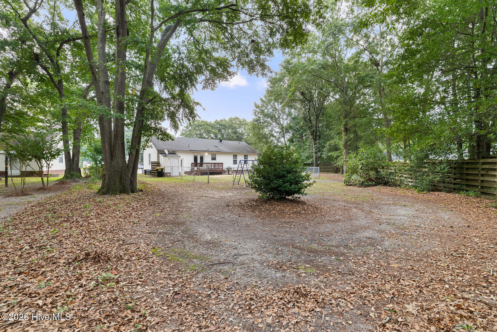 2523 Wesleyan Court Property Photo 20