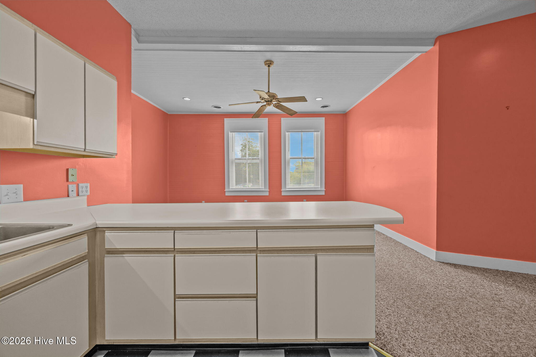 122 S Market Street 3 Property Photo 25