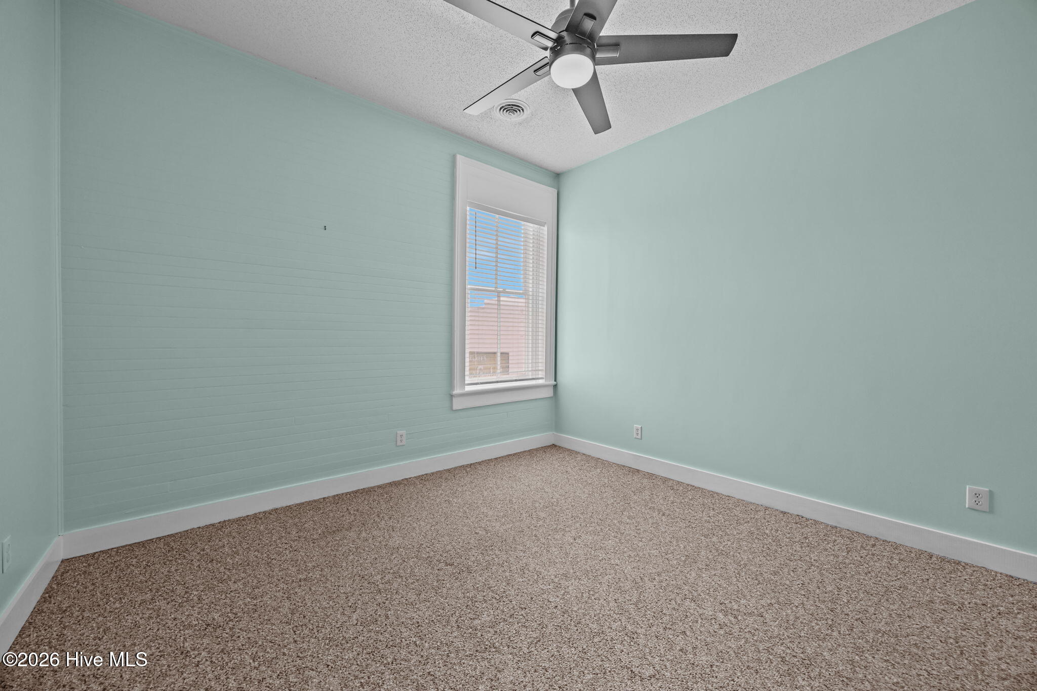 122 S Market Street 3 Property Photo 36