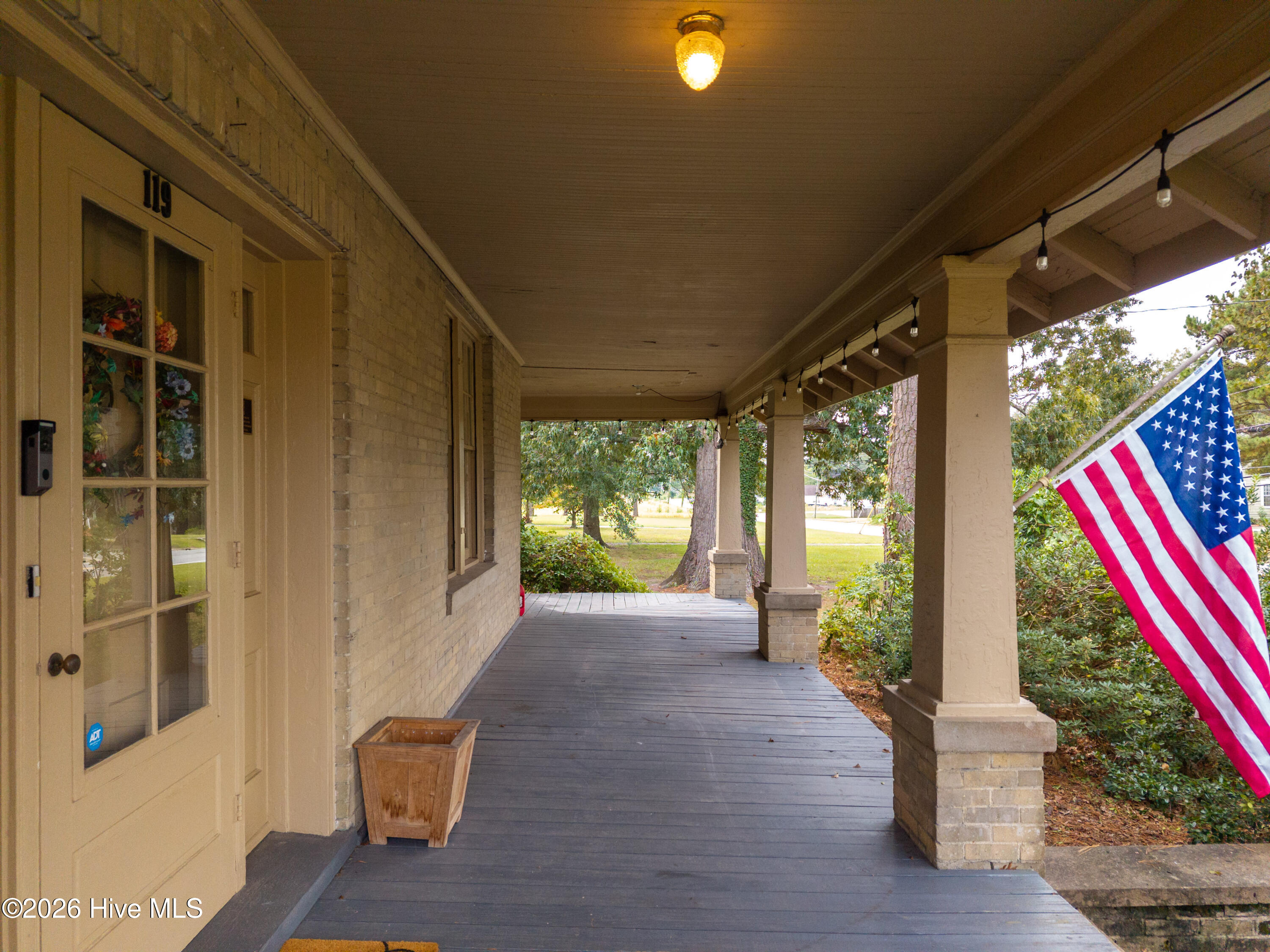 119 S Main Street Property Photo 3