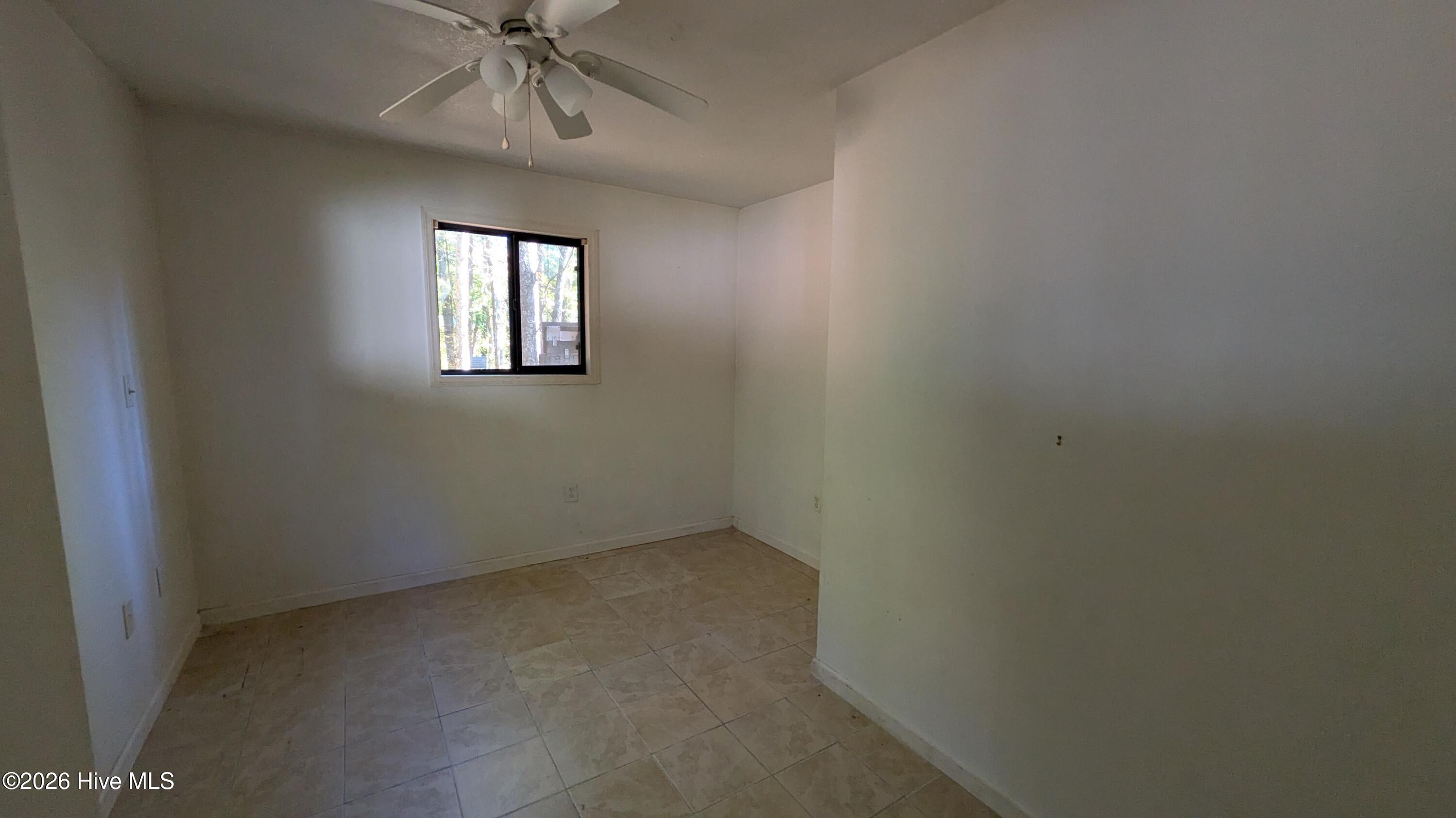25 Raymond Road Property Photo 9