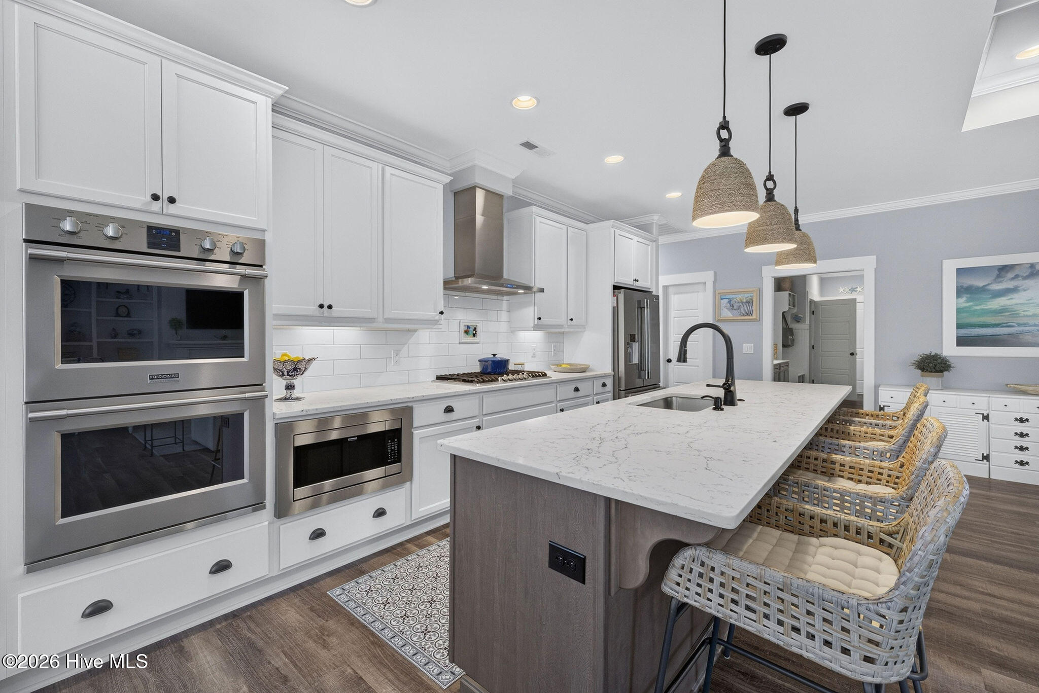 8110 Manassas Lake Lane Property Photo 4
