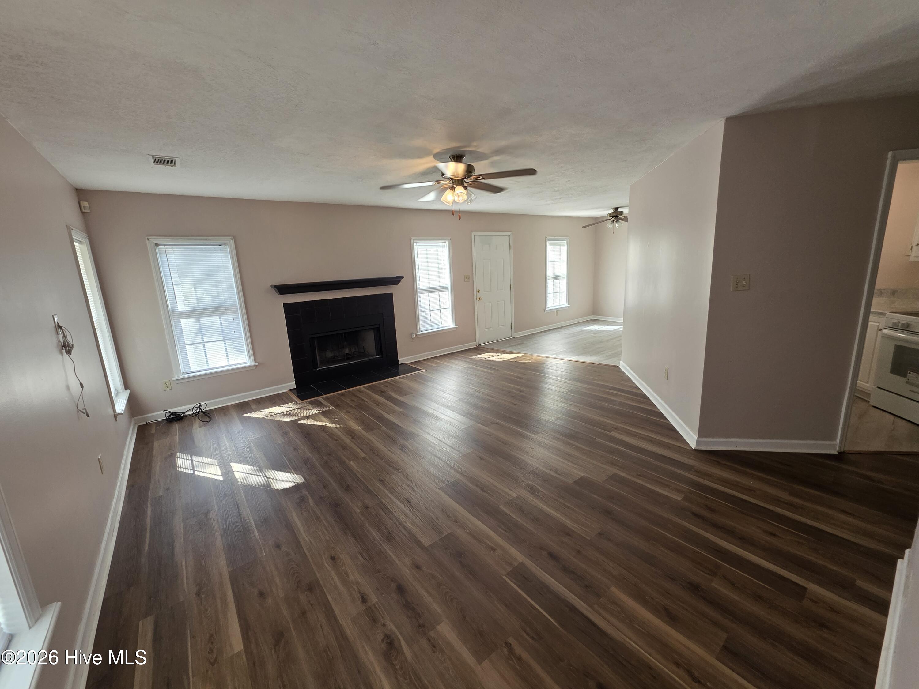 2323 Willis Foreman Road Property Photo 2