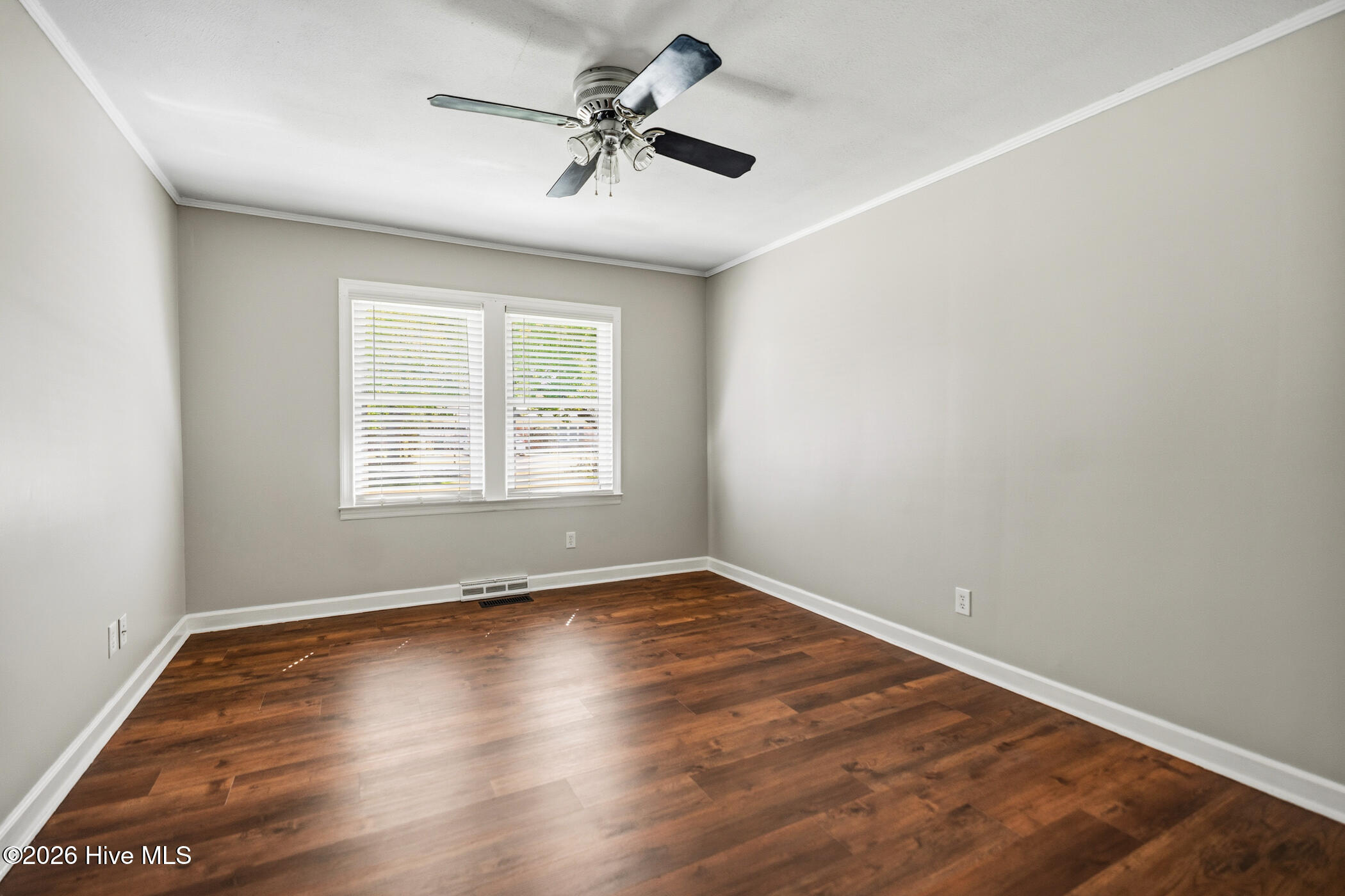 202 Mclean Street Property Photo 18