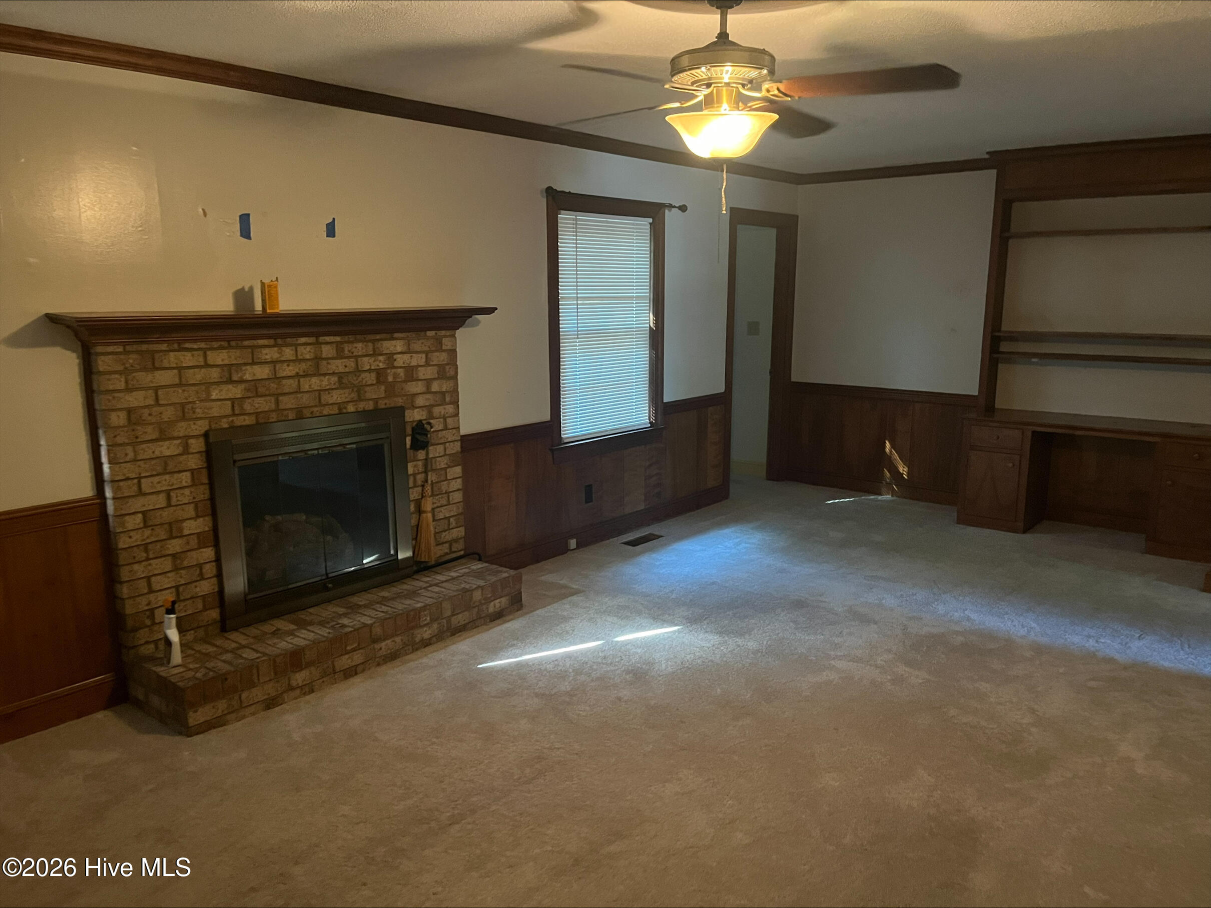 1214 S Wright Road Property Photo 7