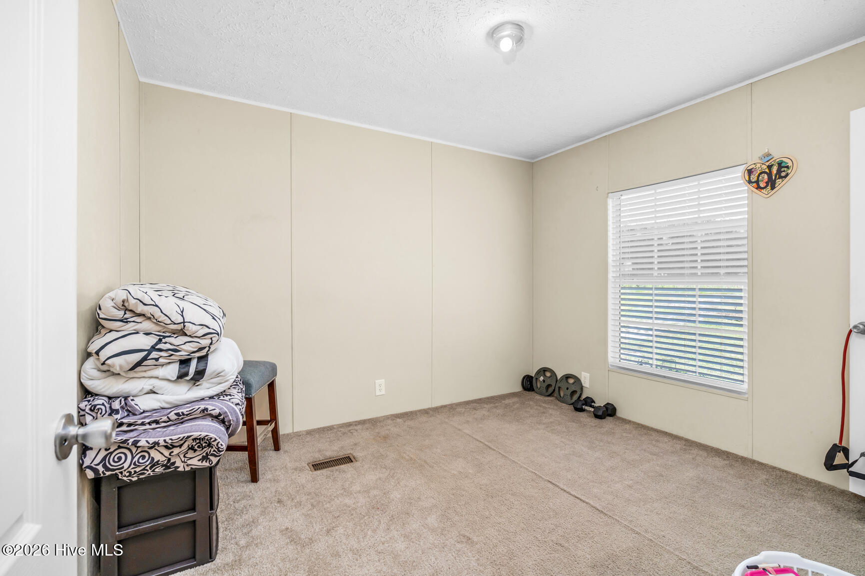 6985 Stokes Road Property Photo 16