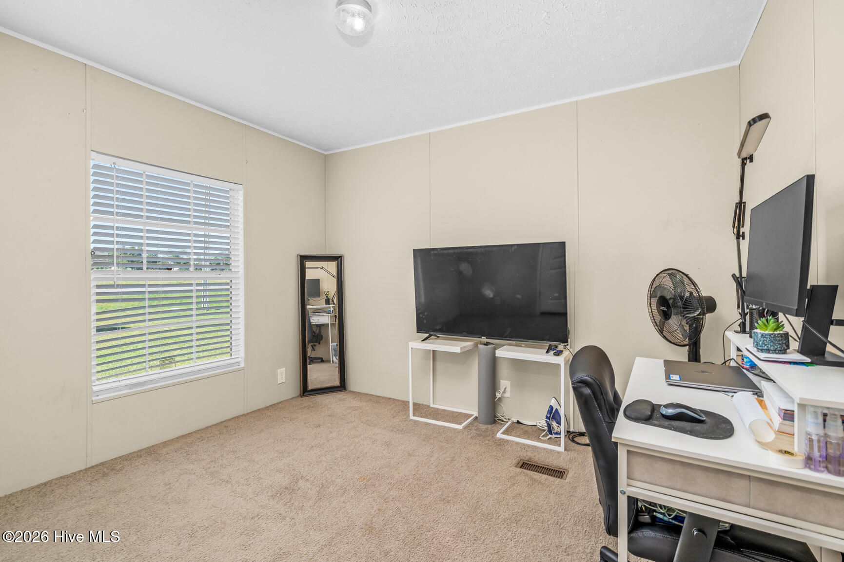 6985 Stokes Road Property Photo 23