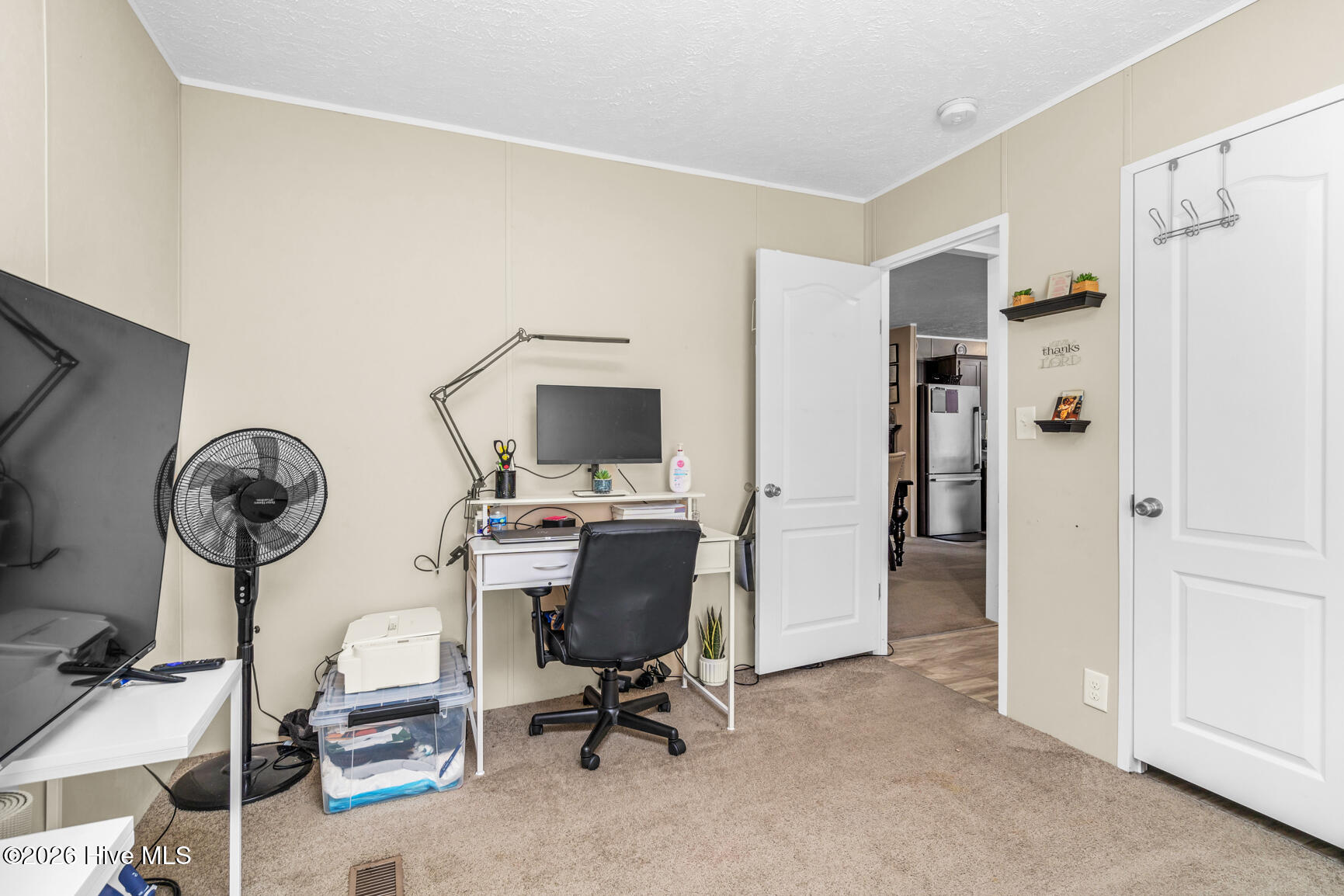 6985 Stokes Road Property Photo 24