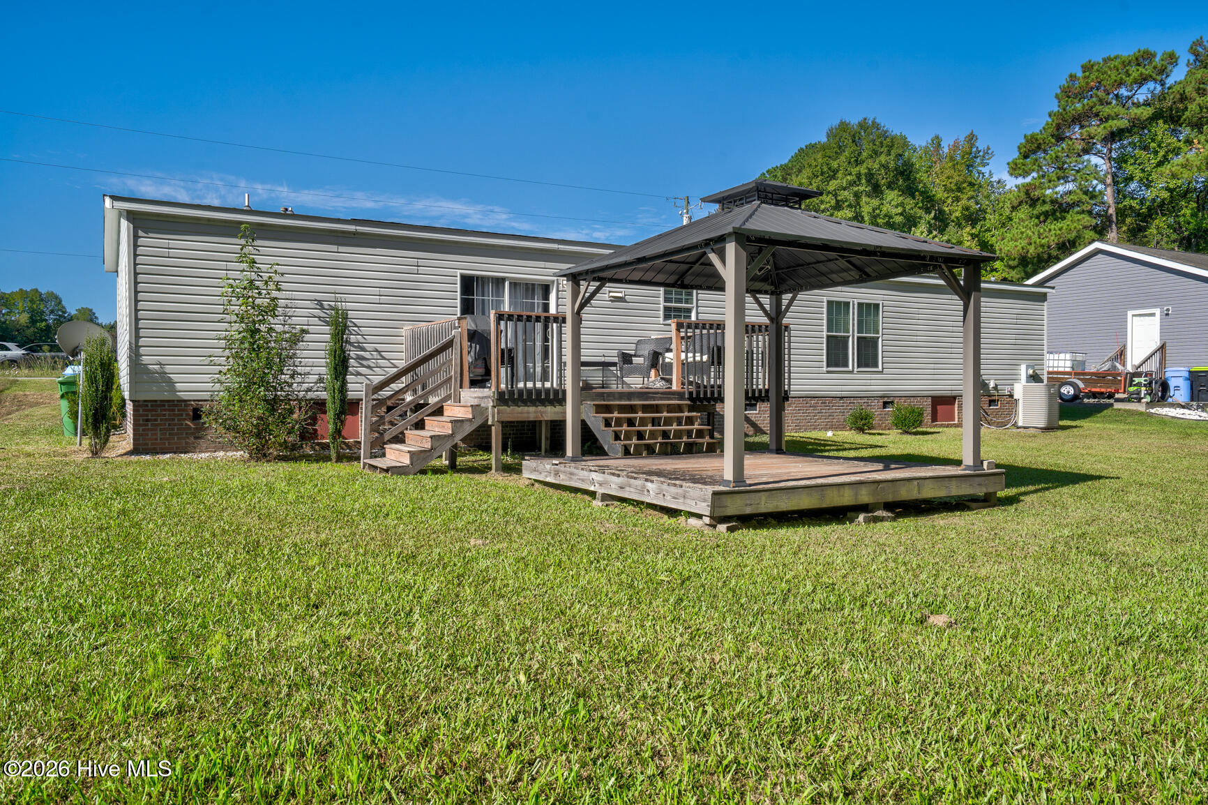 6985 Stokes Road Property Photo 26