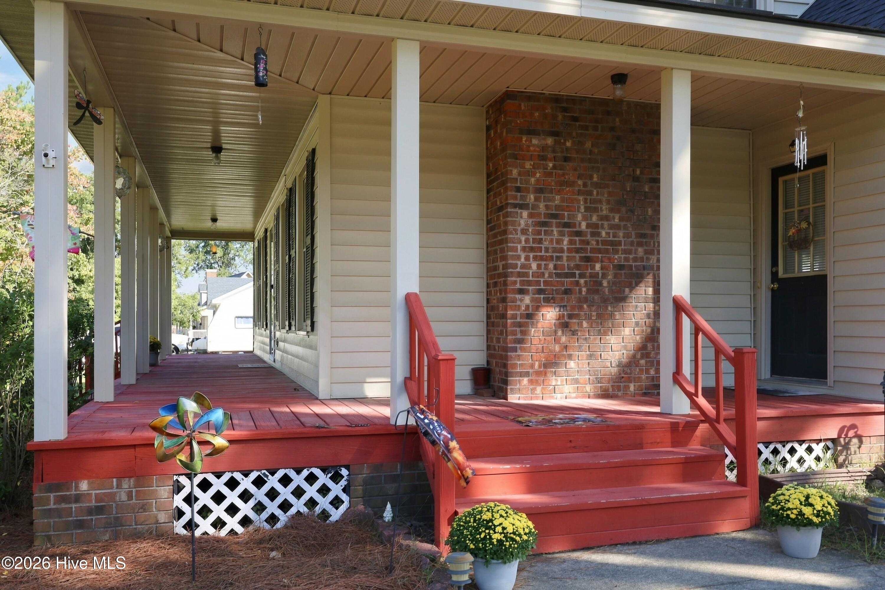 2299 Rolling Meadows Drive Property Photo 2