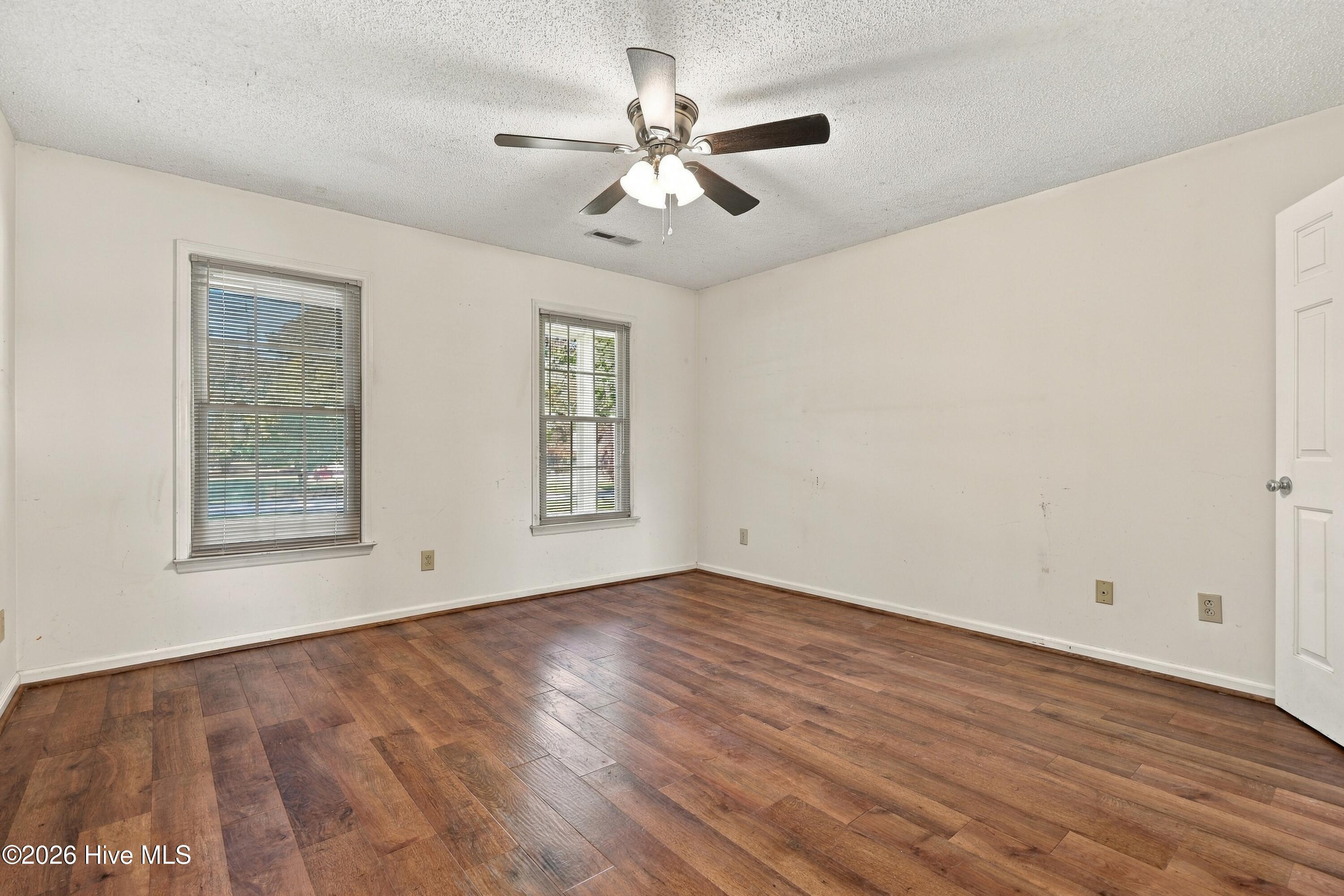 2299 Rolling Meadows Drive Property Photo 17