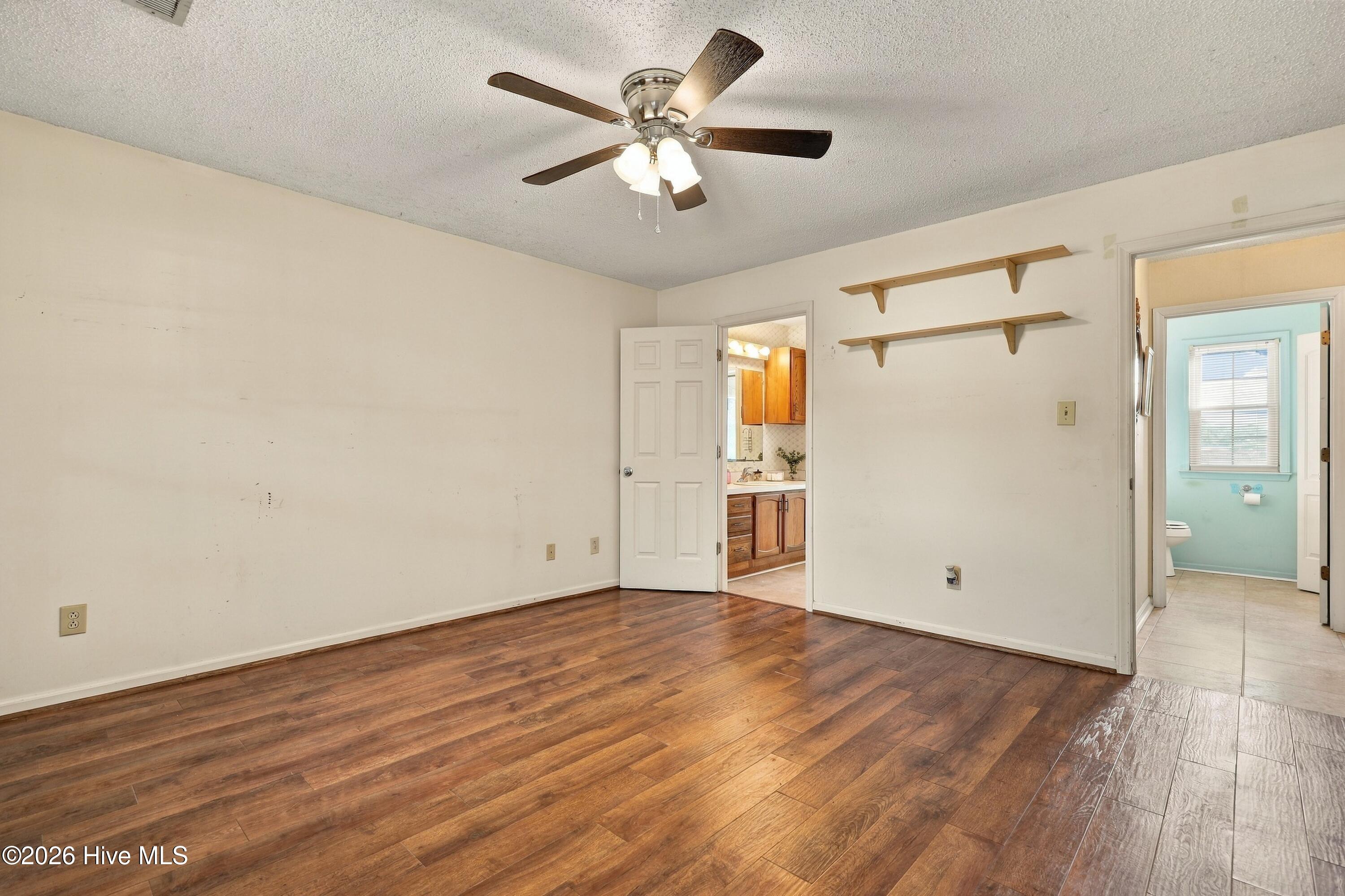 2299 Rolling Meadows Drive Property Photo 18