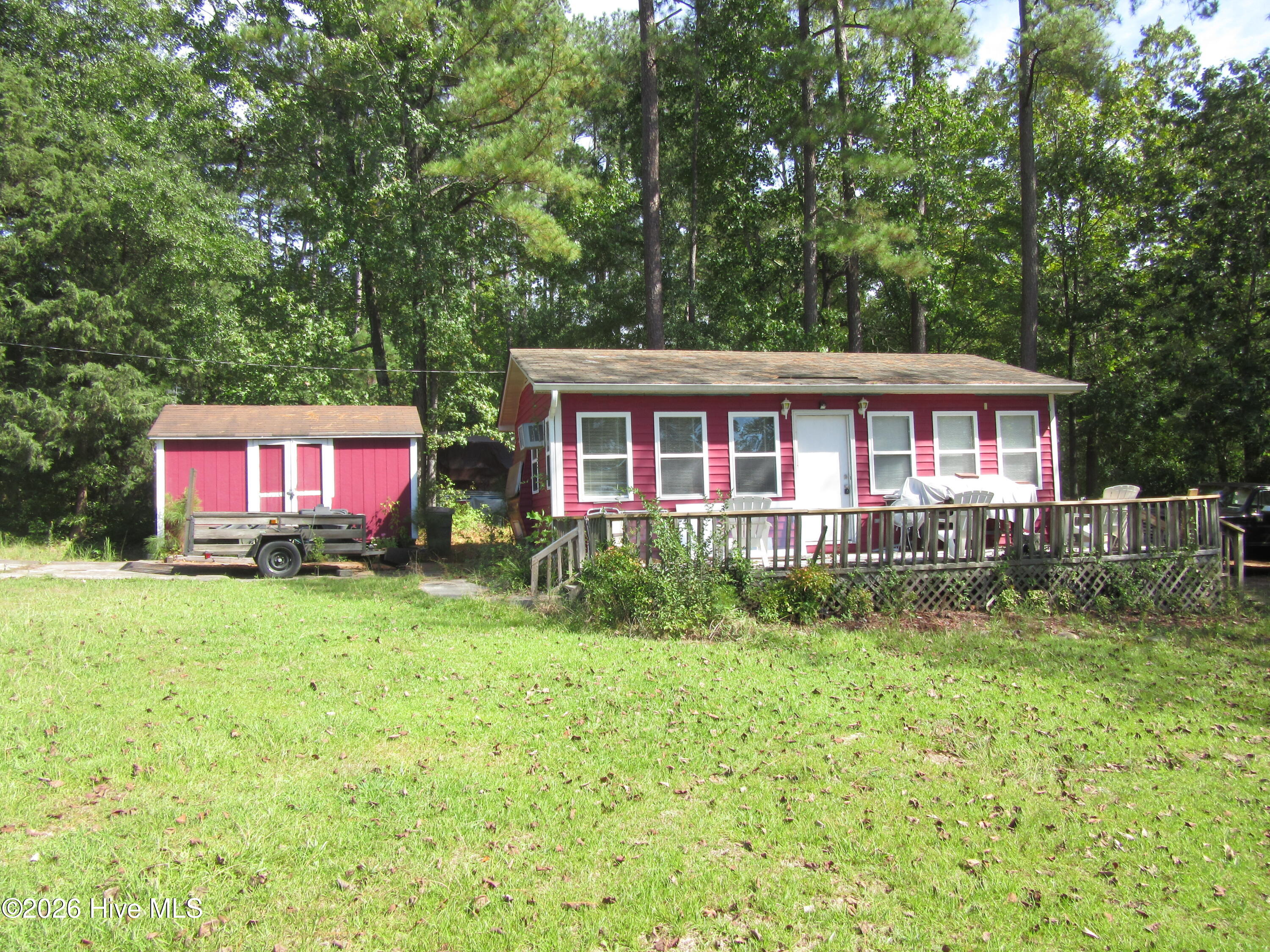 1544 Sagamore Property Photo 1