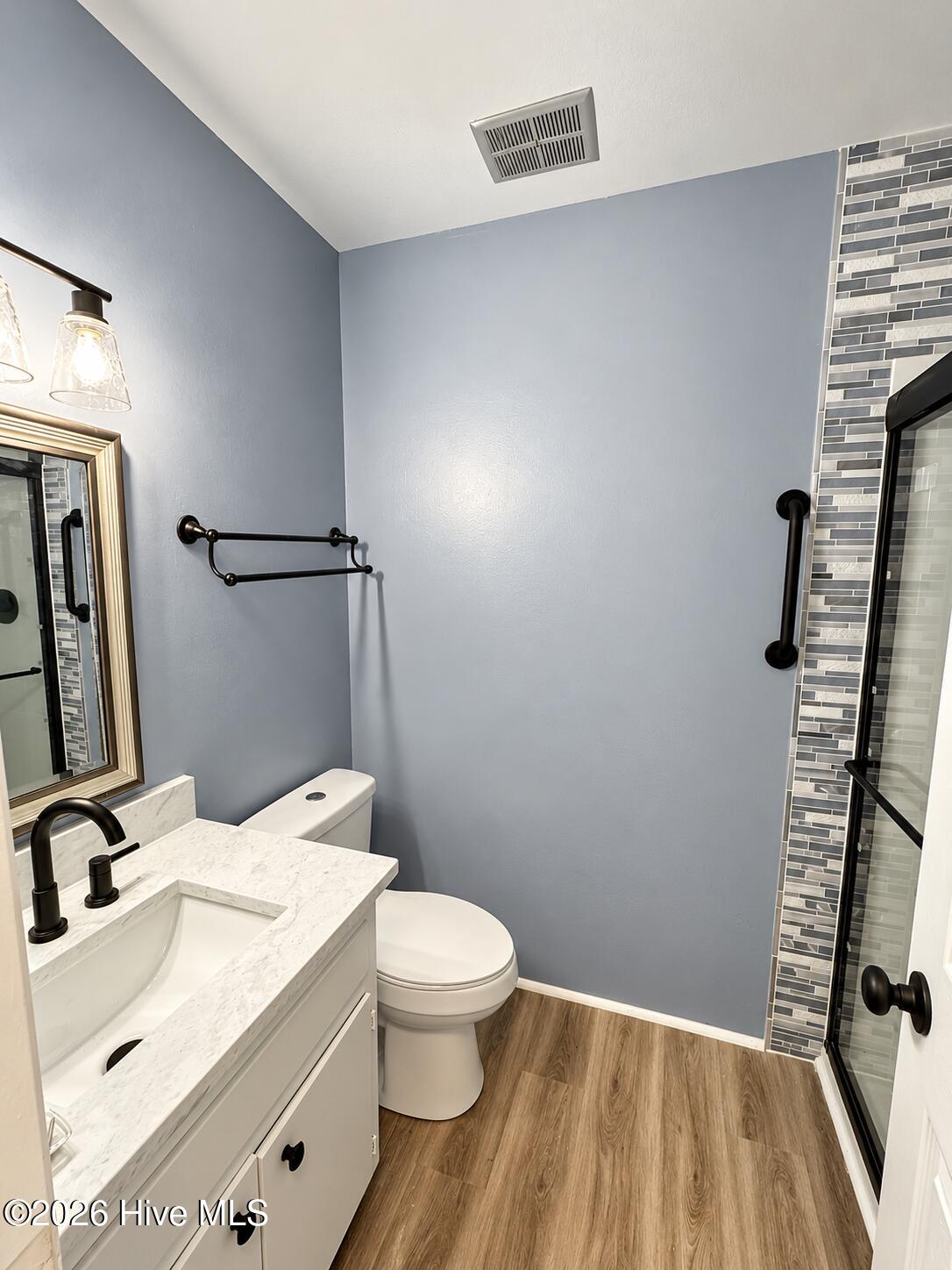 101 Pickwick Court Property Photo 7