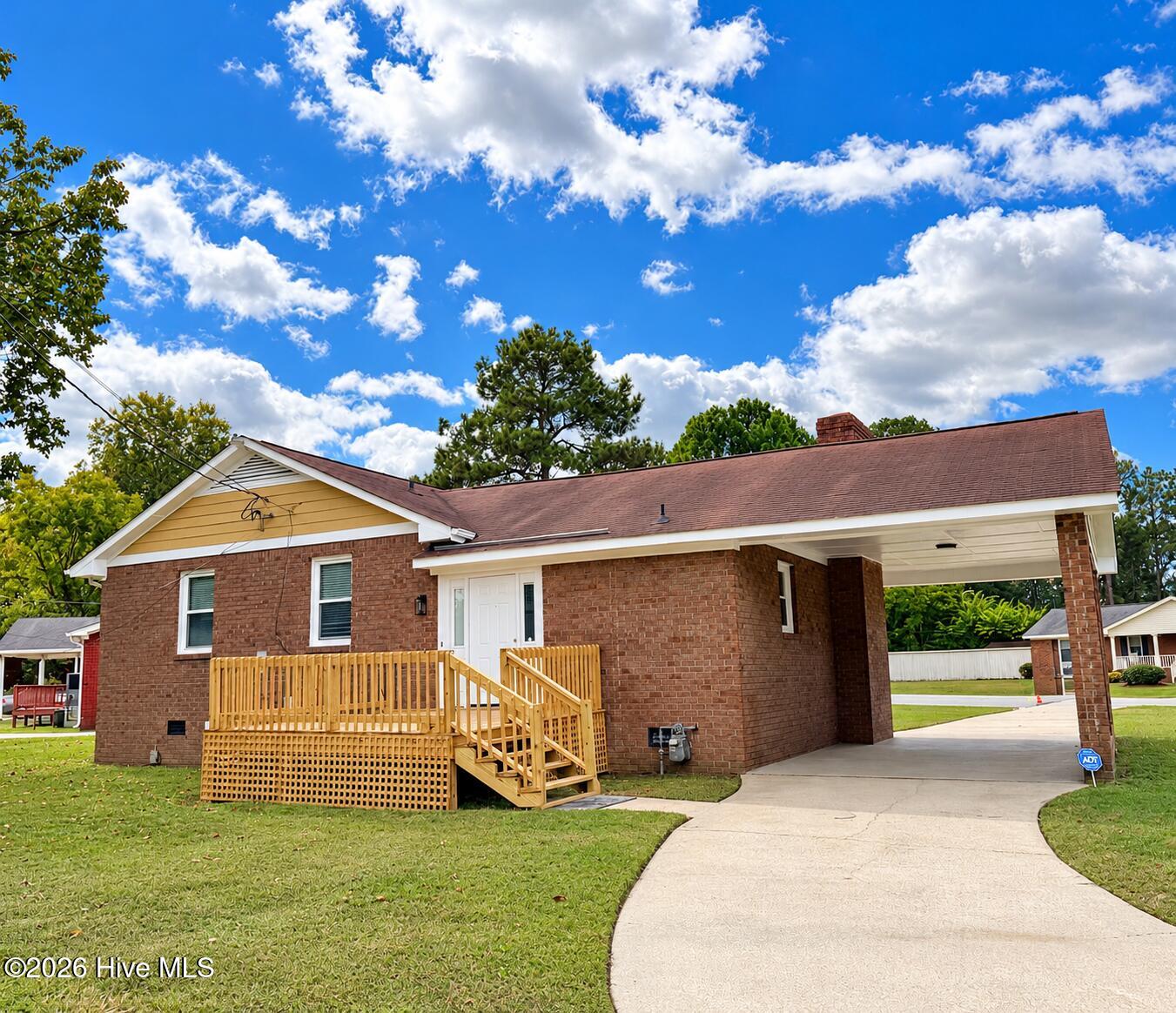 101 Pickwick Court Property Photo 12