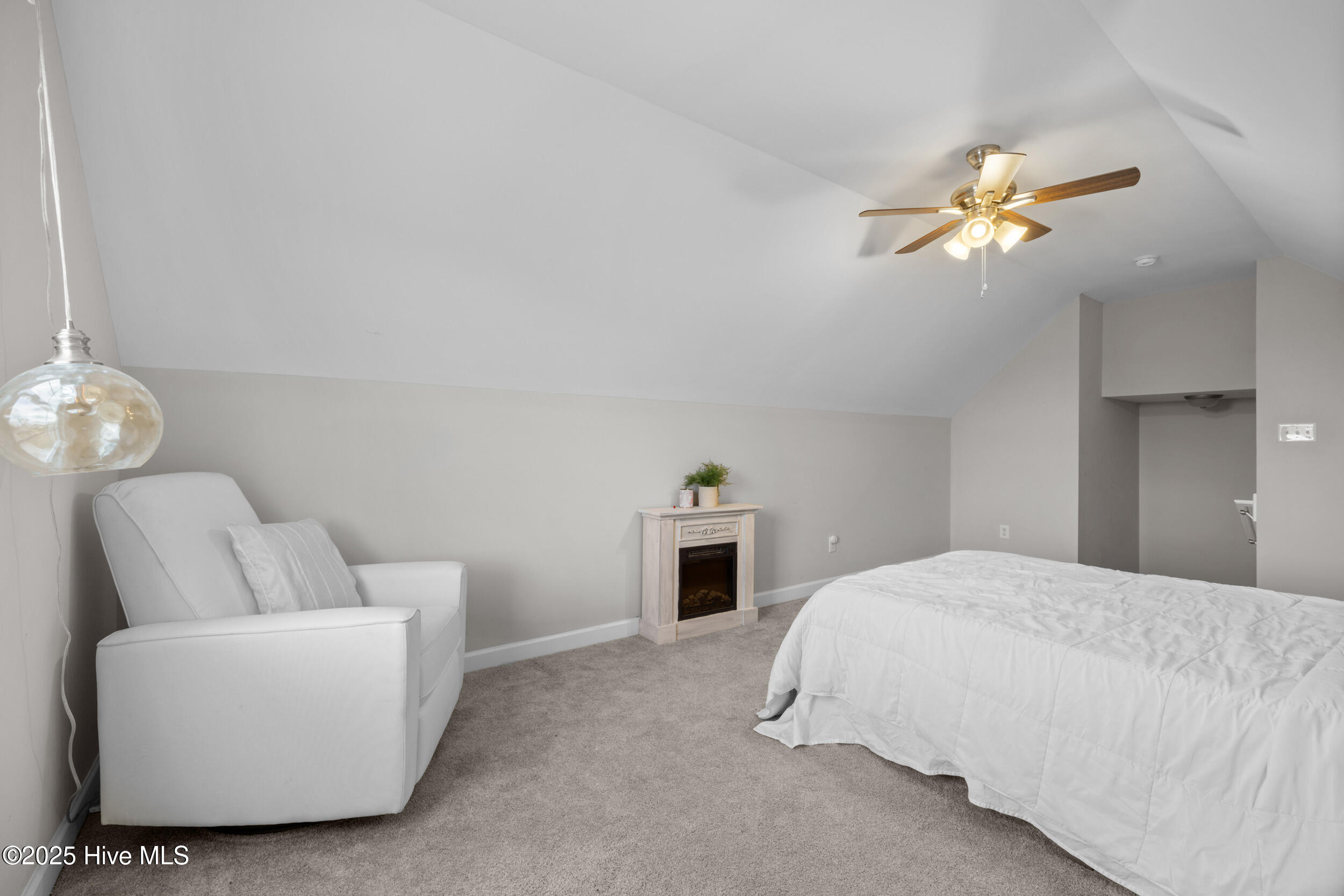 105 Cherry Ridge Court Property Photo 11