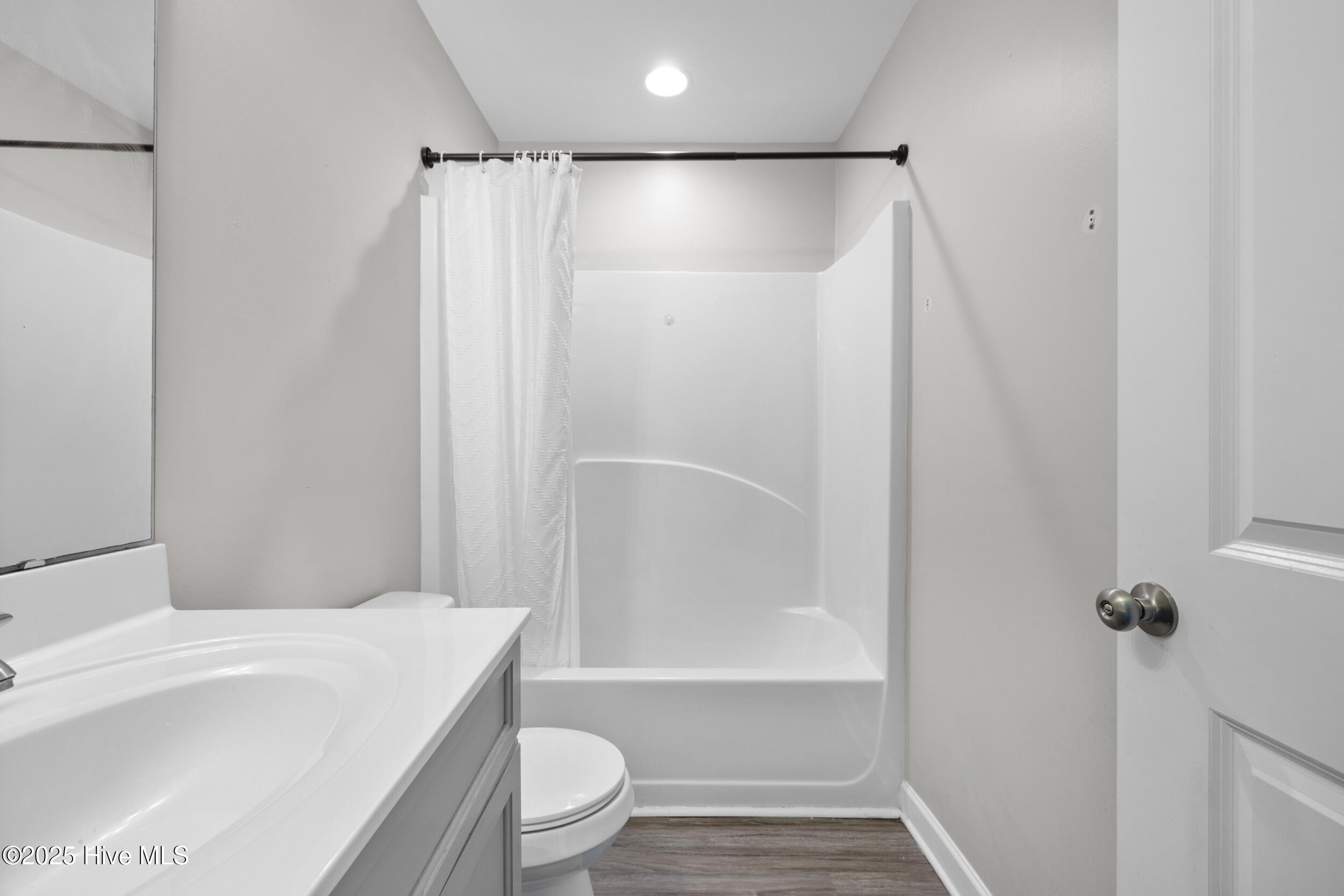105 Cherry Ridge Court Property Photo 23