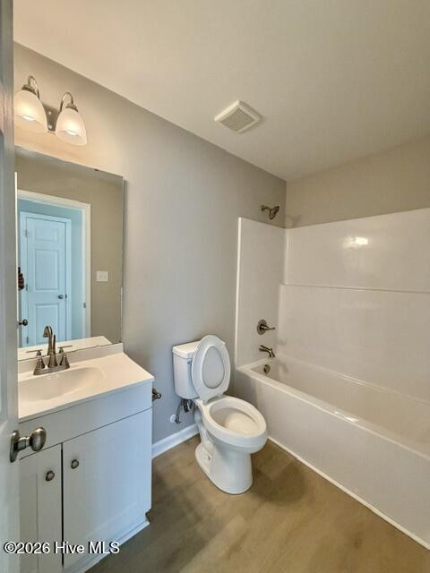 4827 Wayne Memorial Drive 101 Property Photo 6