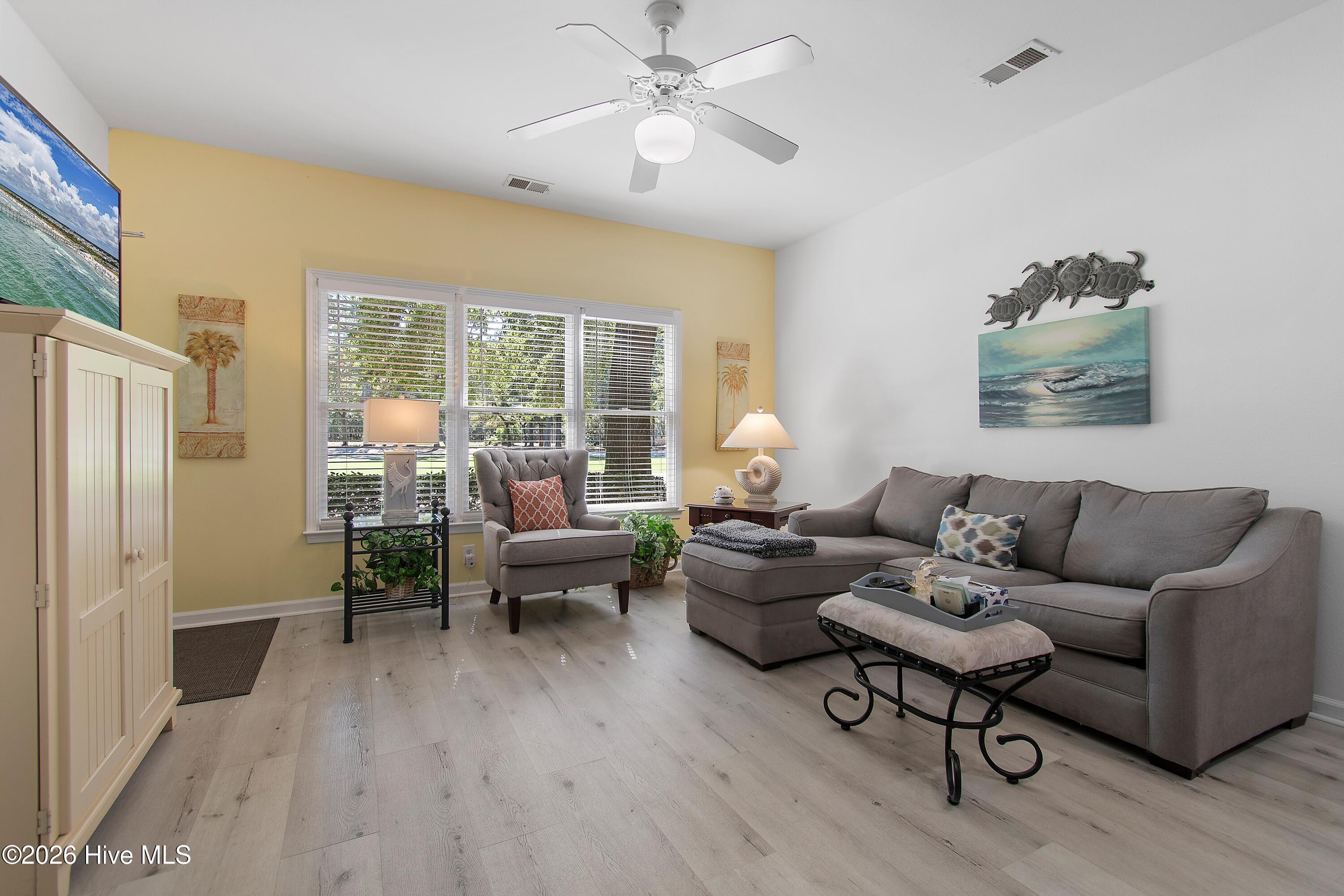 214 Kings Trail # B Property Photo 18