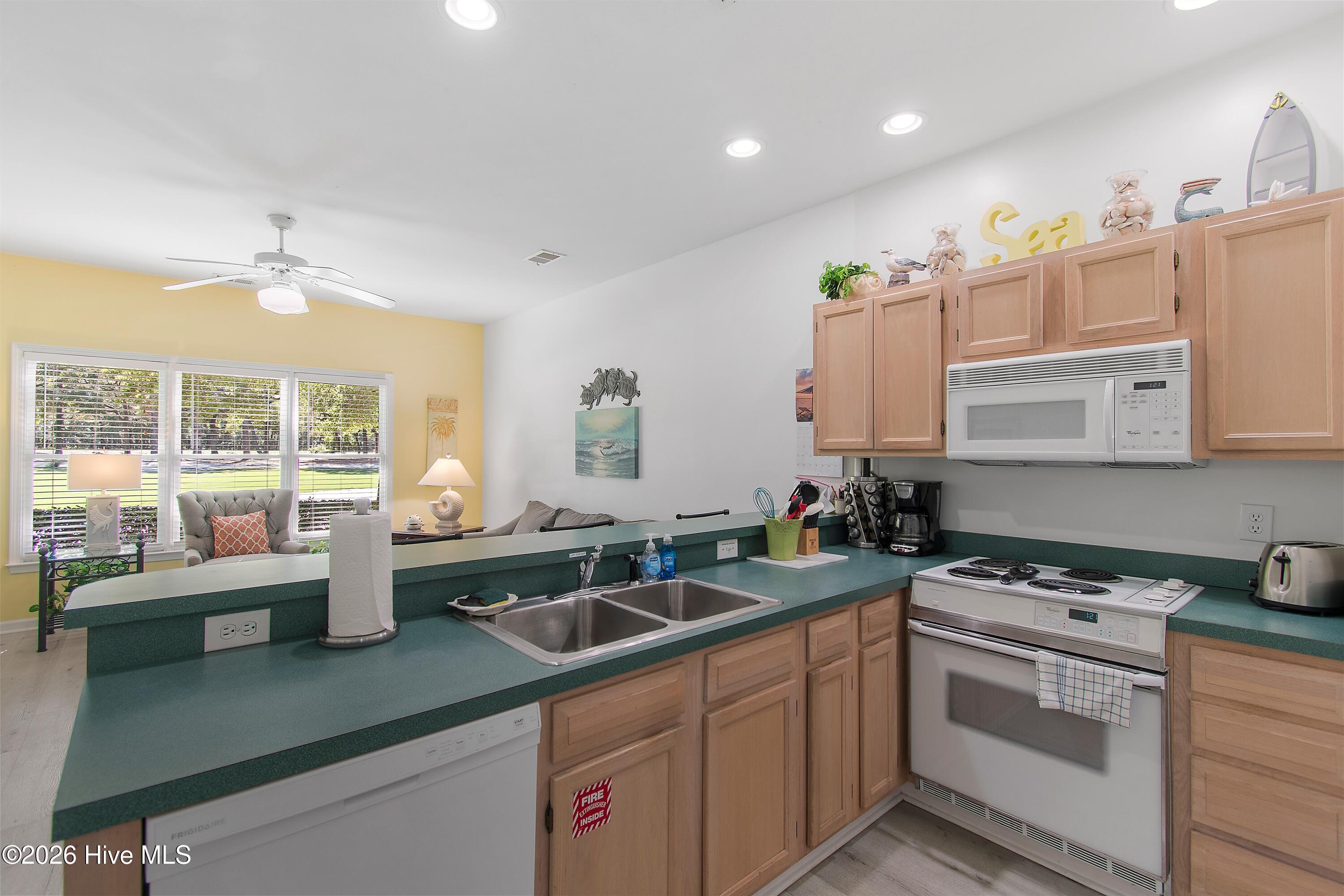 214 Kings Trail # B Property Photo 21