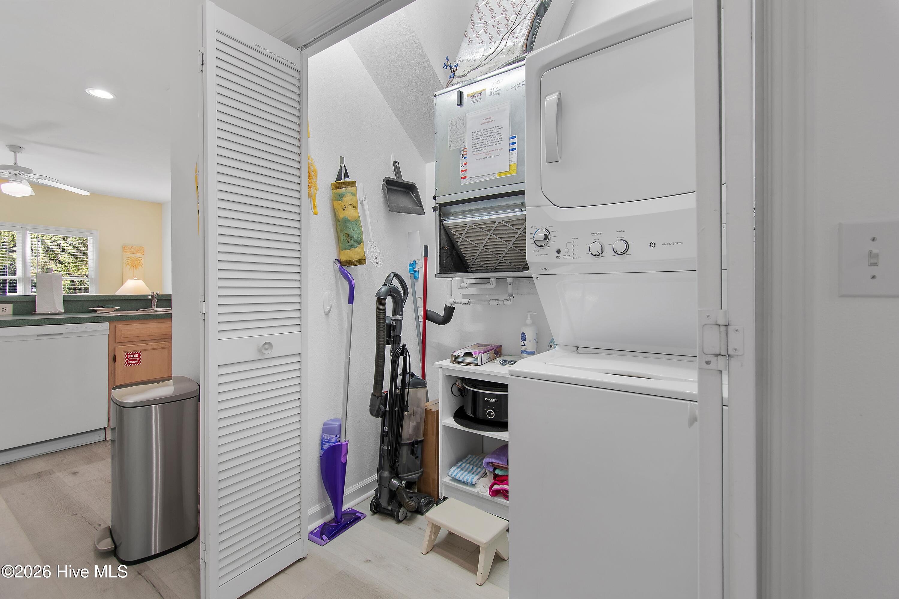 214 Kings Trail # B Property Photo 23