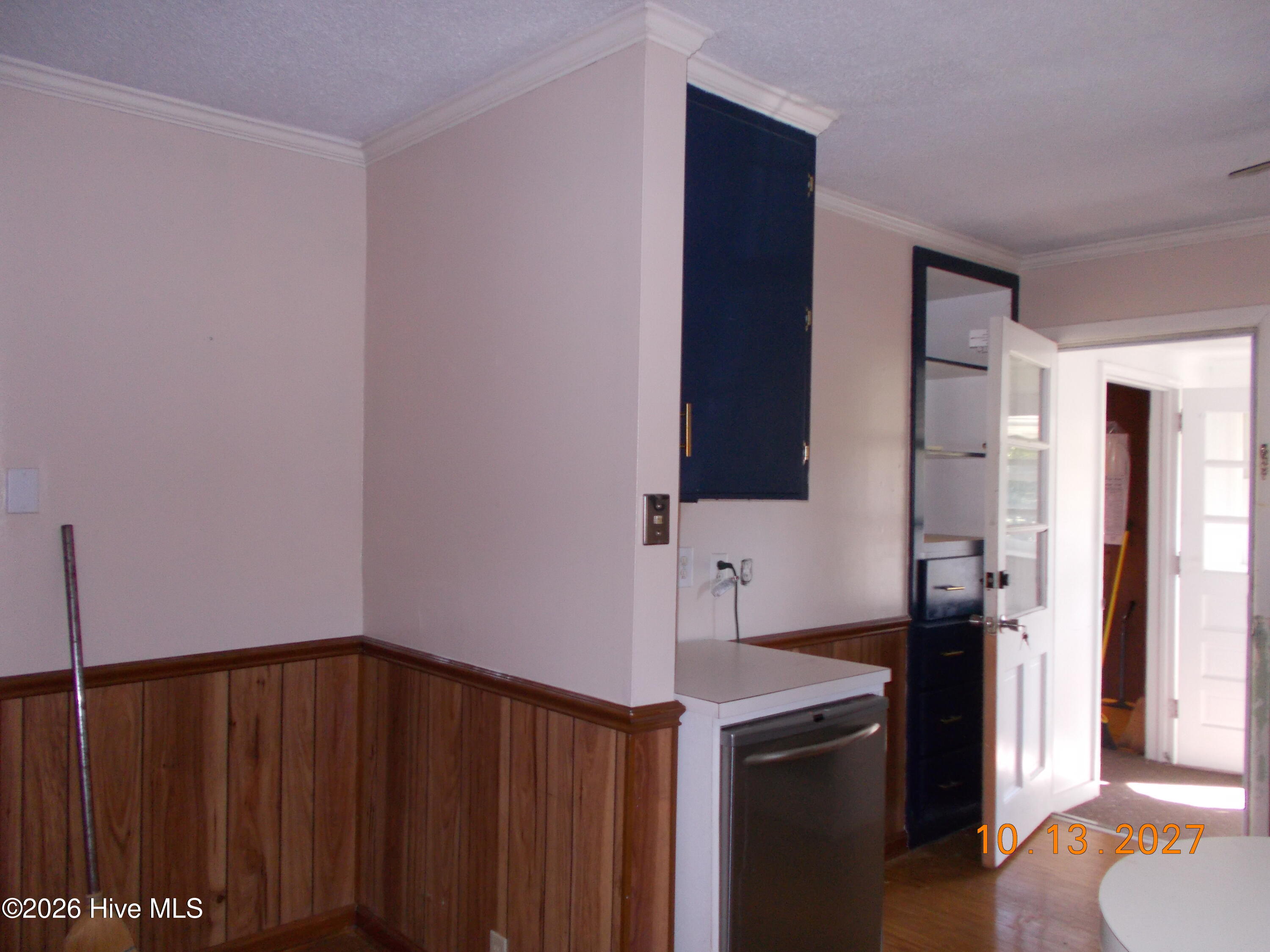 805 Sycamore Avenue Property Photo 6