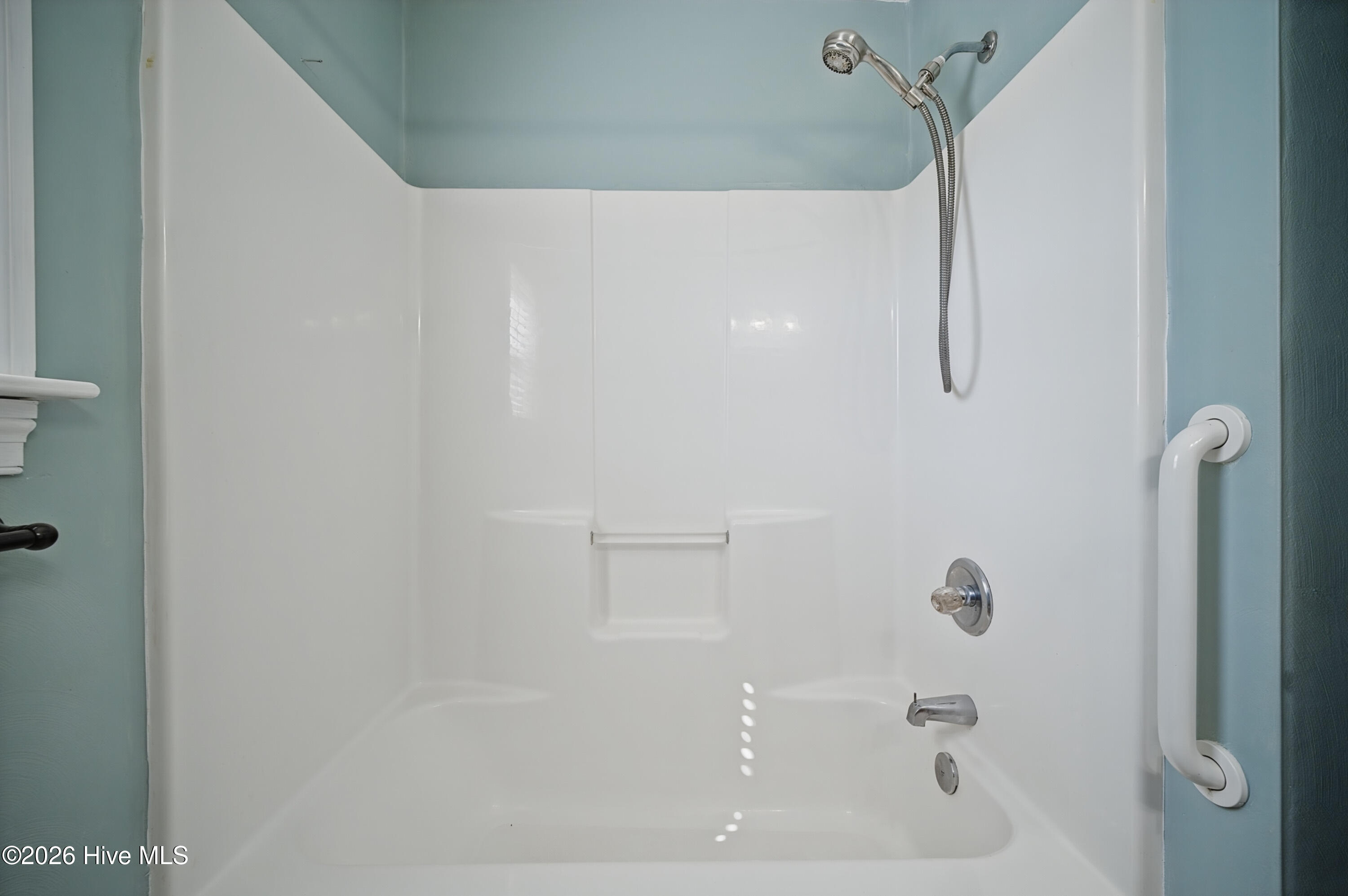 106 Elizabeth Circle Property Photo 14