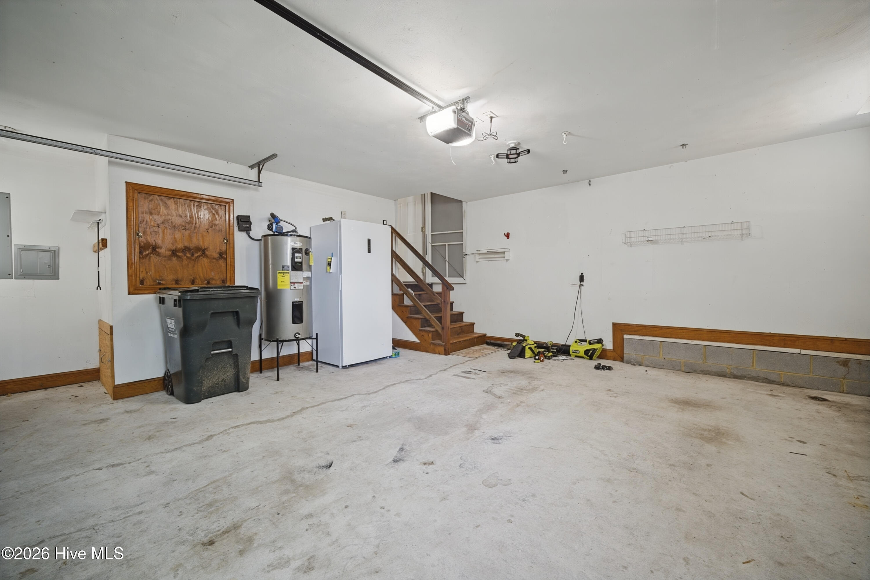 106 Elizabeth Circle Property Photo 33