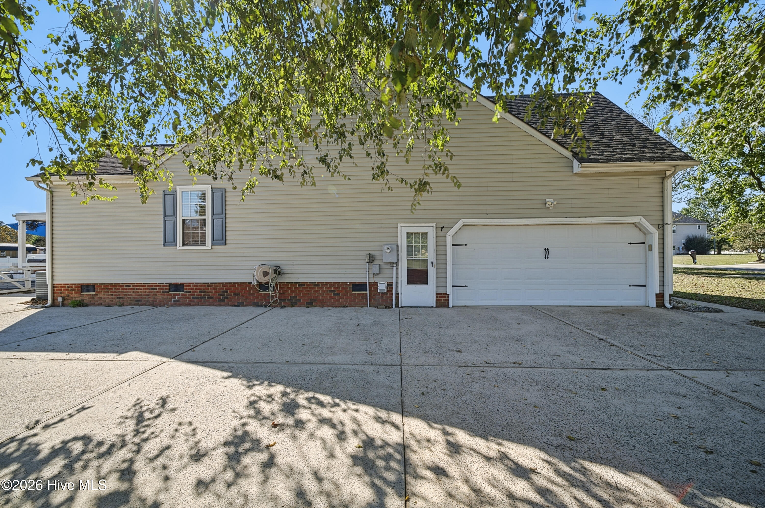 106 Elizabeth Circle Property Photo 41